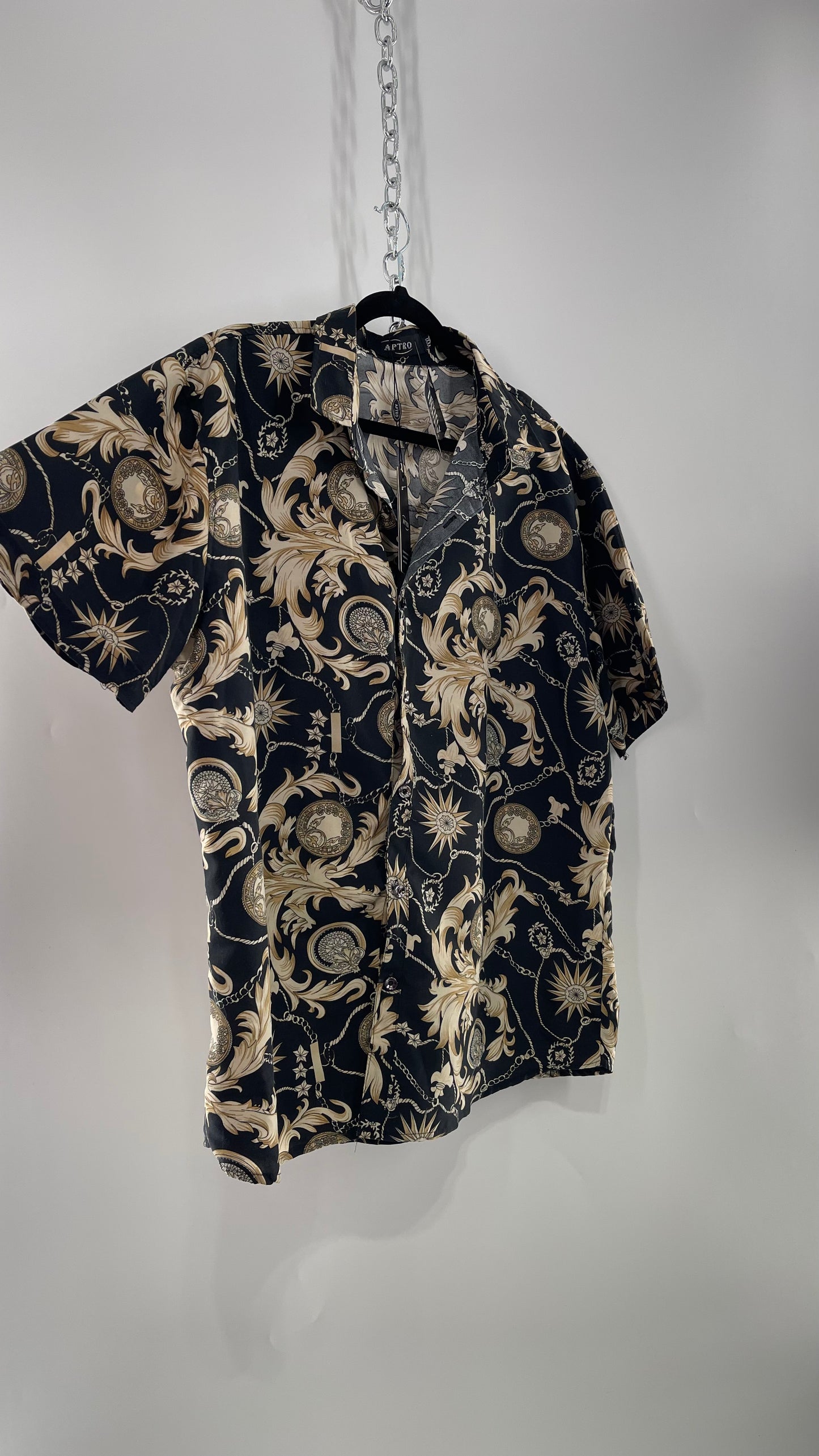 APTRO Black and Gold Brocade Short Sleeve Button Up with Tags (XXXL)