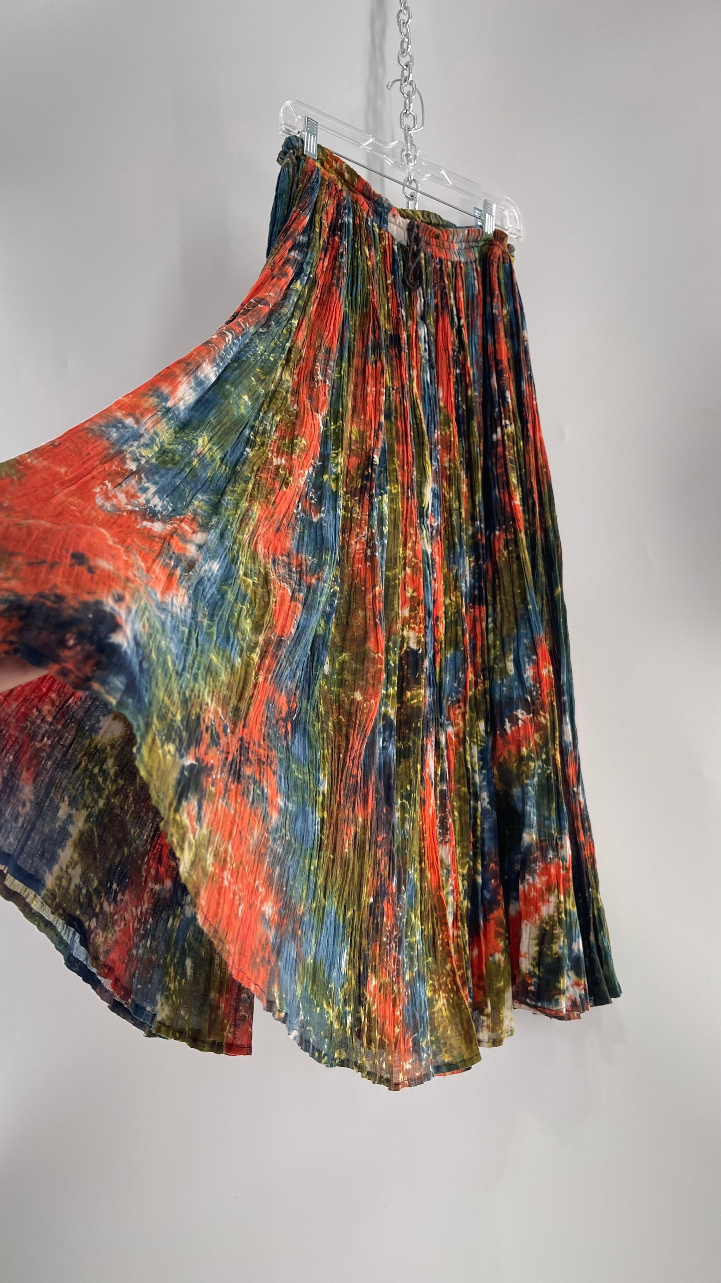 Vintage 1970s Bohemian Tie Dye Voluminous Pleated 100% Cotton Skirt (One Size)