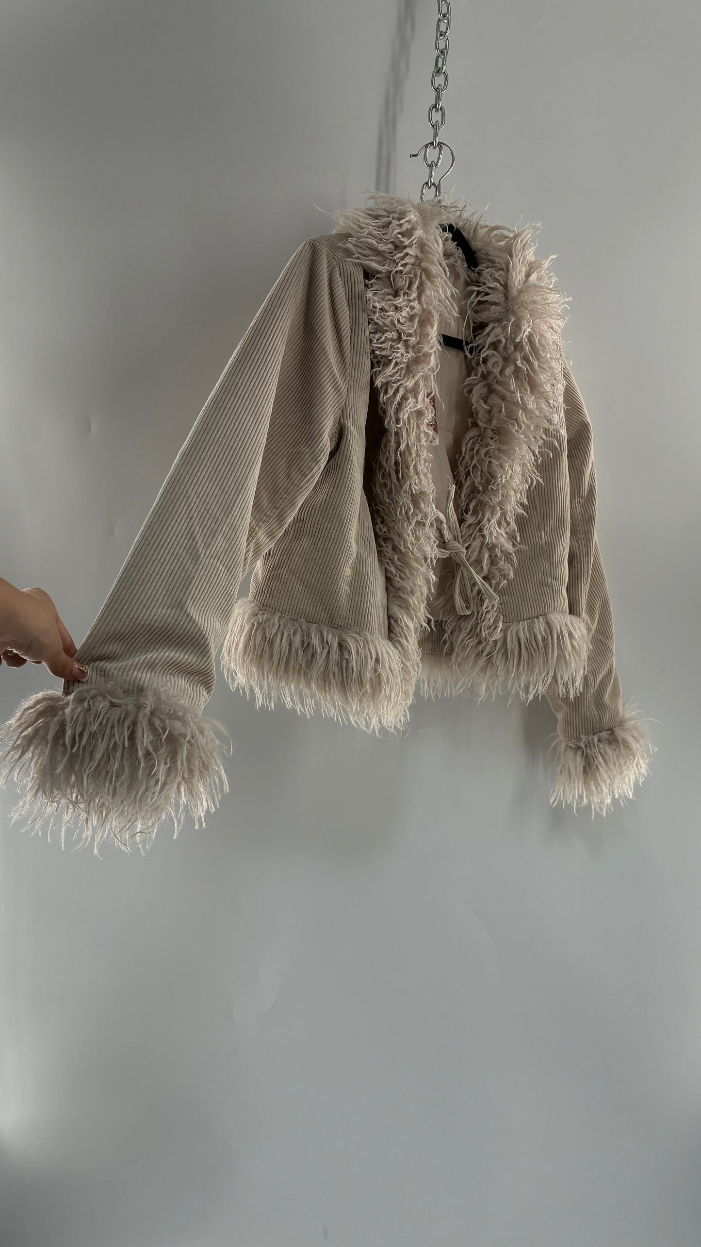 Love Tree Off White Corduroy Jacket with Faux Mongolian Trim Collar and Cuffs Tags Attached (Small)