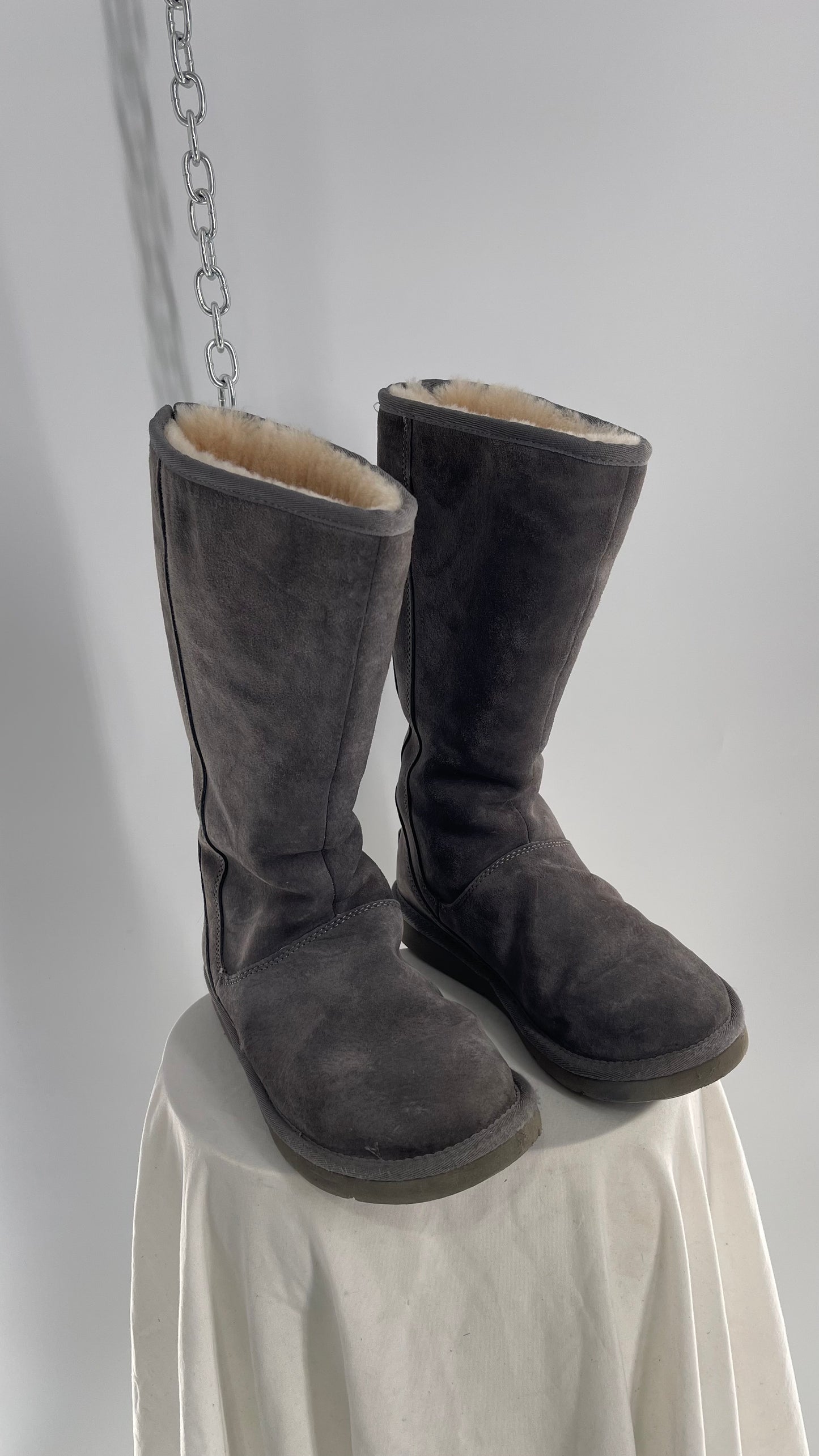 UGG Knightsbridge Tall Sheepskin Grey Suede Leather Fur Lined Boots (8)