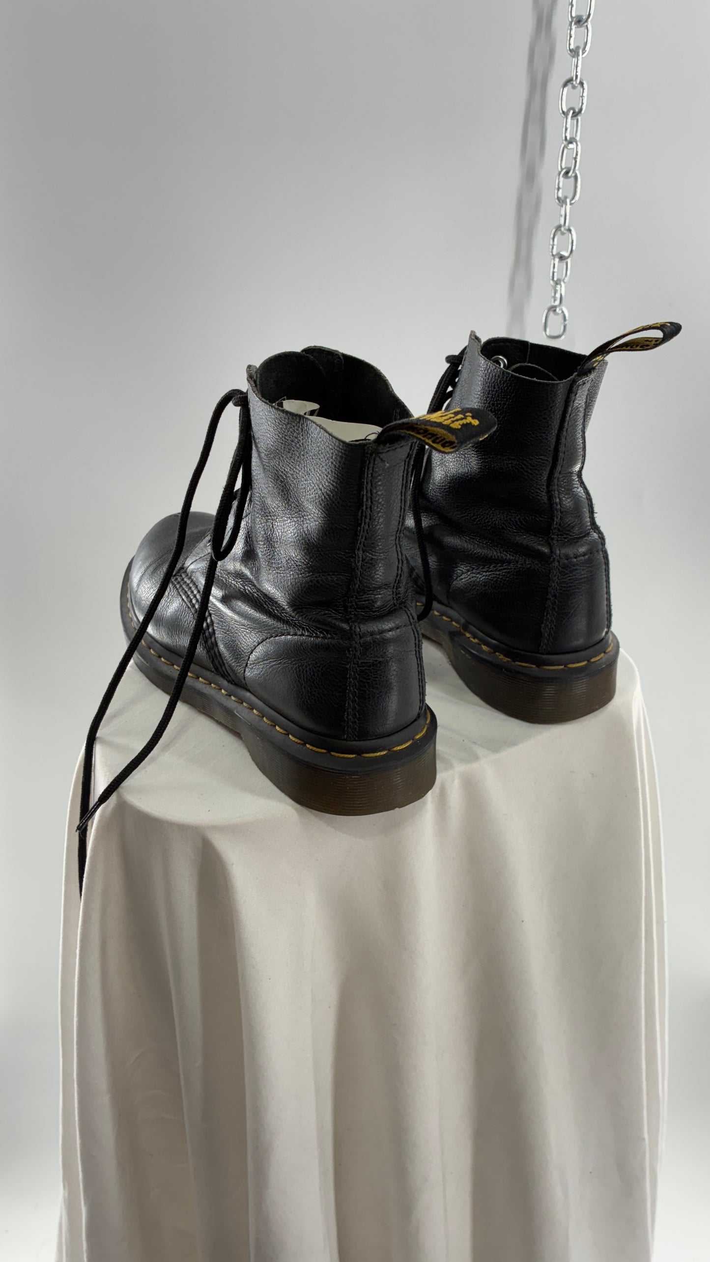 Vintage Dr. Martens 1460 Pascal Virginia Soft Leather Black Boots (8L)