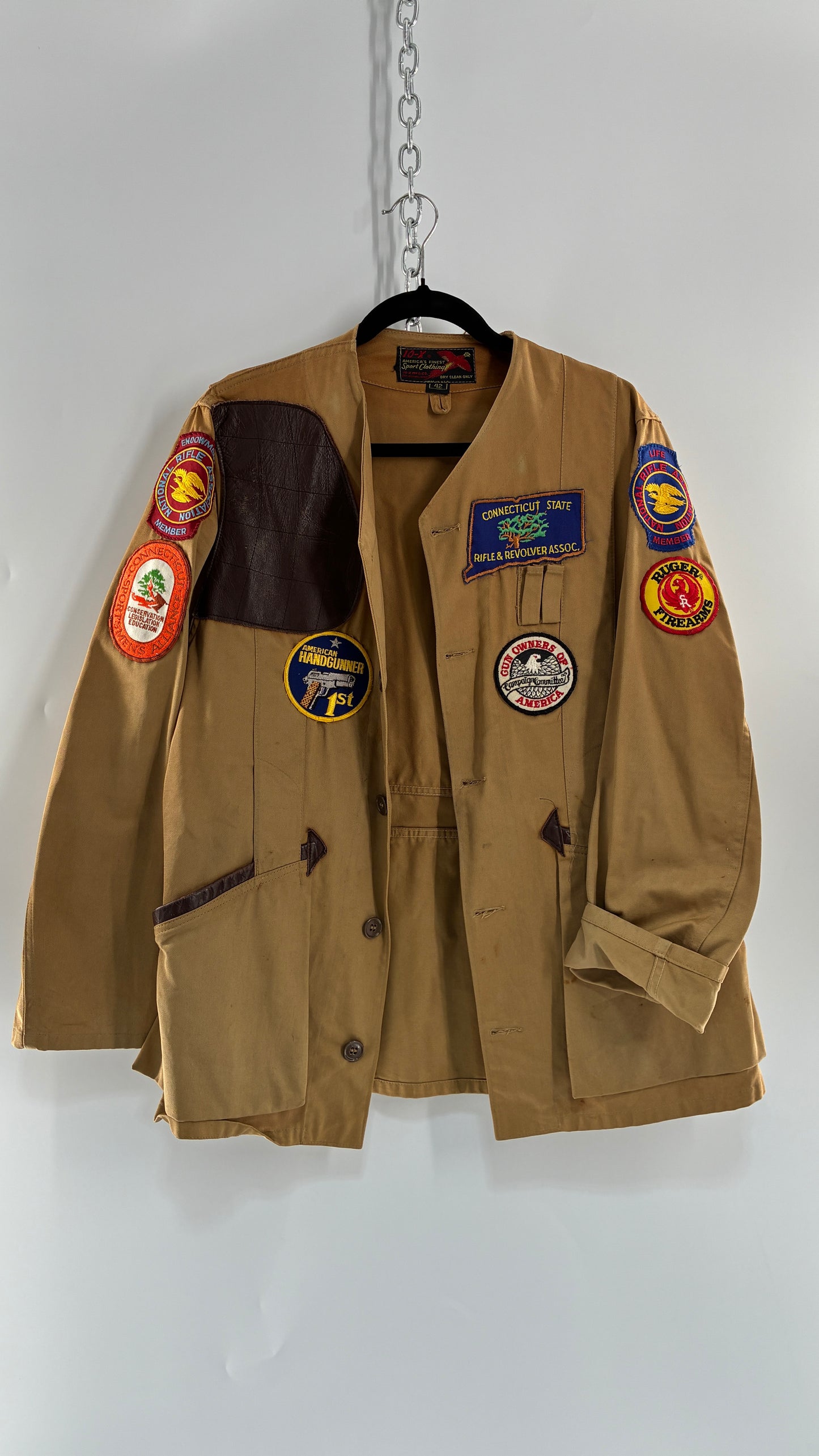Vintage CT Ranger Shooting/Hunting Jacket Covered in Badges (42/Medium)