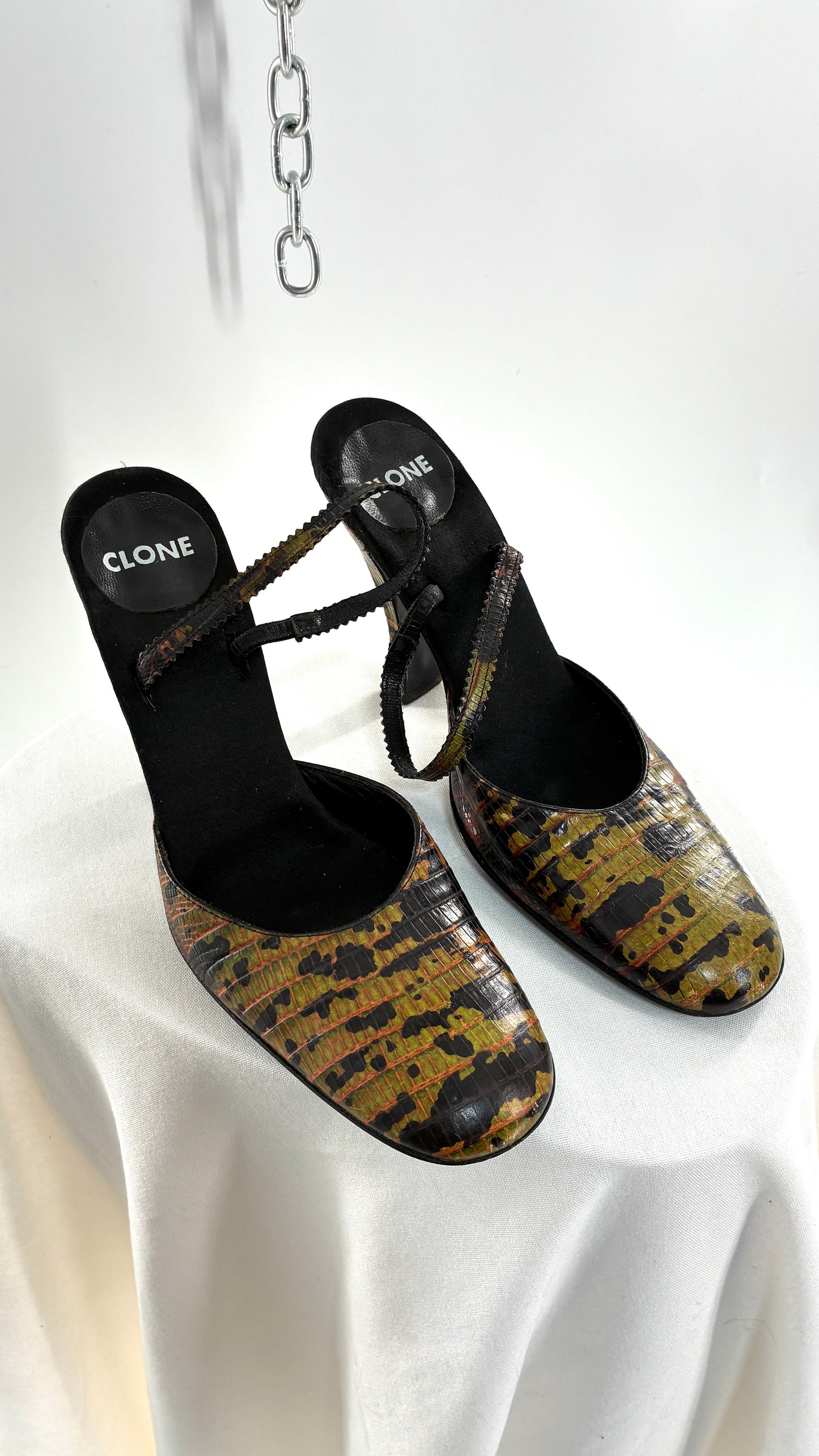 Rare Vintage CLONE Bruno Bordese Anaconda Snake Patterned Round Toe Heel Made in Italy (37.5)