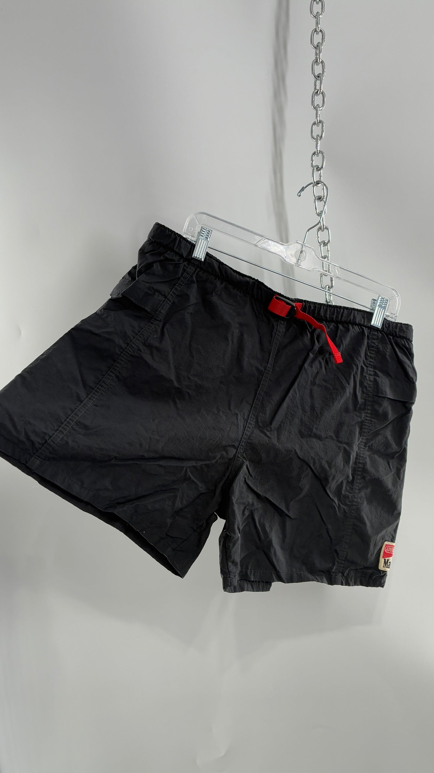 Vintage MARLBORO Men’s Shorts with Embroidered Badge Patch (Medium)
