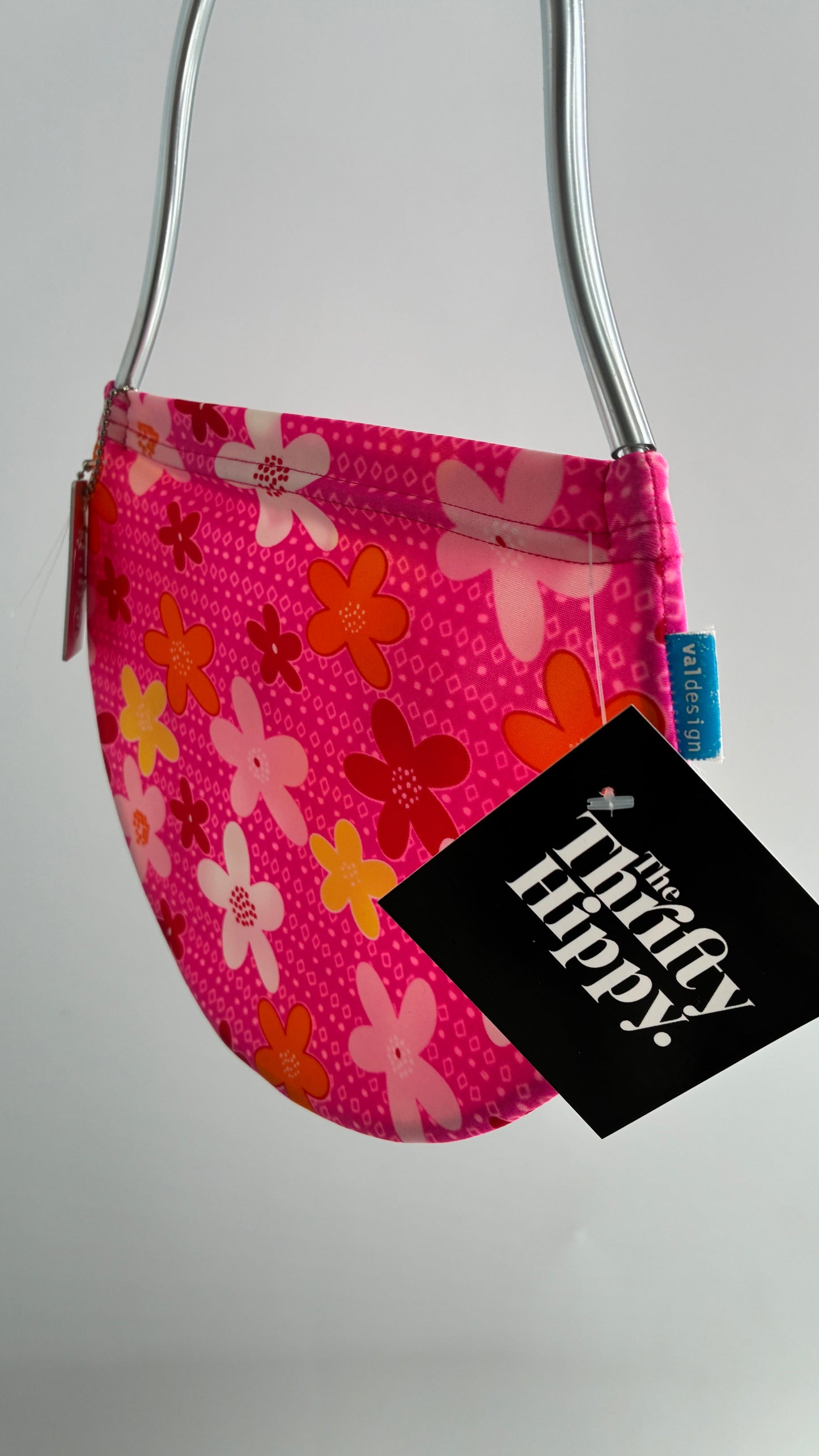 VALDESIGN Half Circle Pink Floral 2D Hand Bag with Metal Abstract Handbag