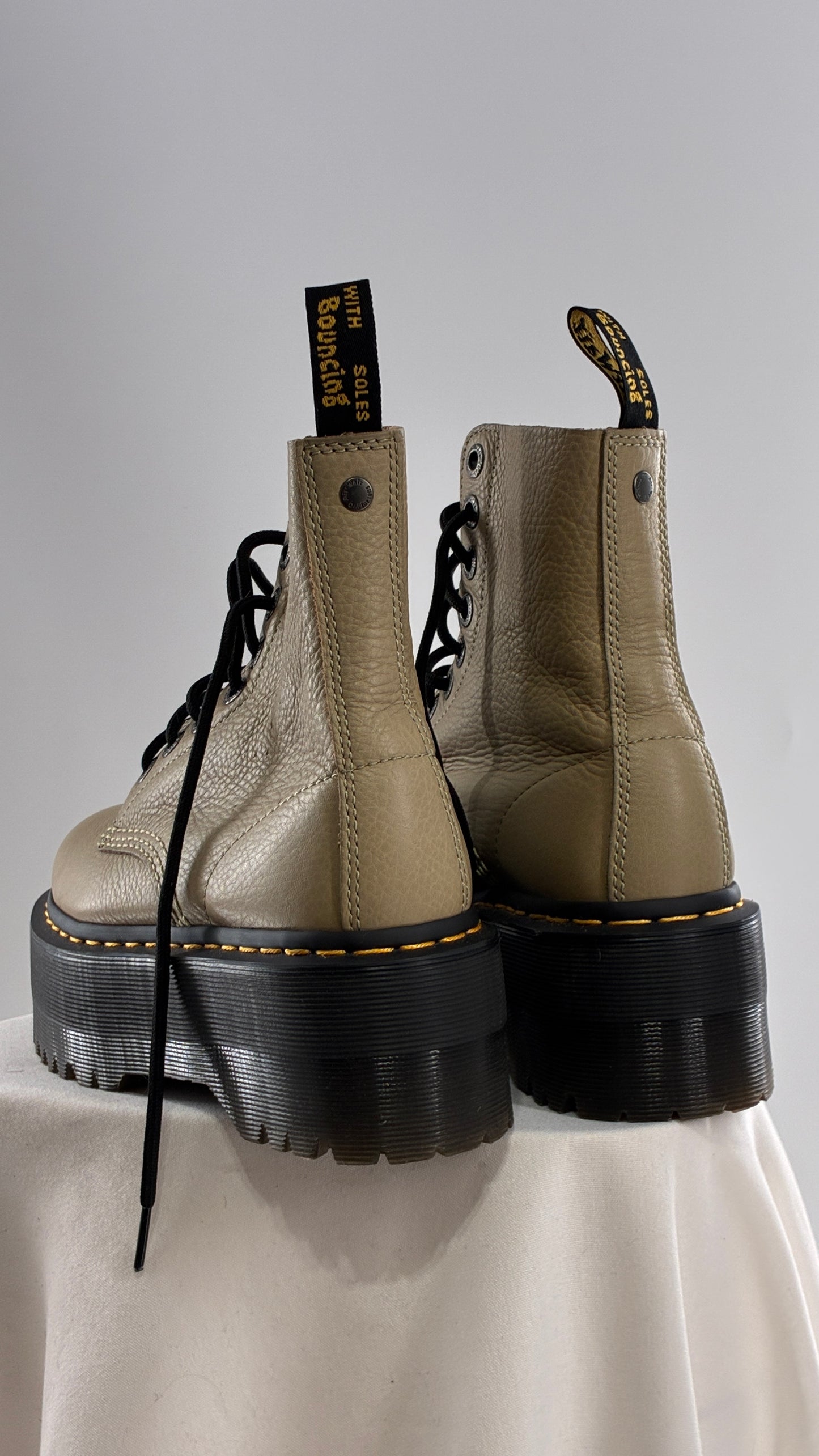 Vintage Dr. Martens 1460 Pascal Max Platform Pale Olive Pisa Boot (6L)