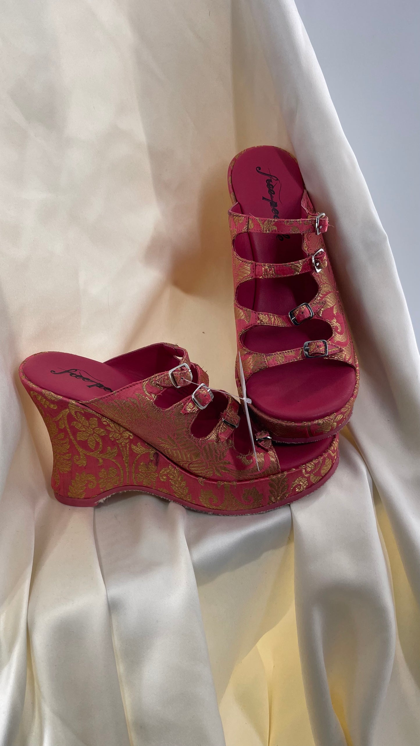 Free People Hot Pink Hoffman Buckle Front Wedge Heels with Satin Gold Paisley/Brocade Pattern (37)