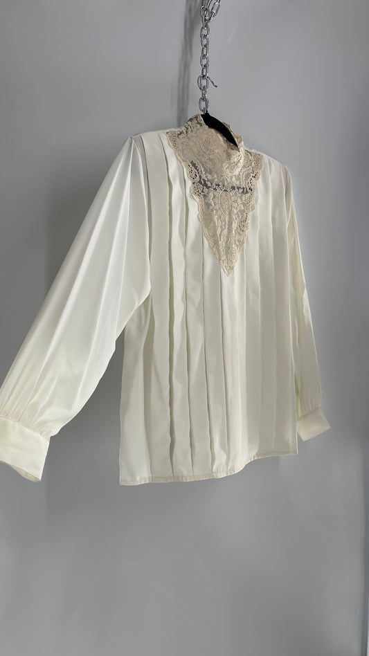 Vintage Off White Pleated Front Lace Neckline Blouse (10)