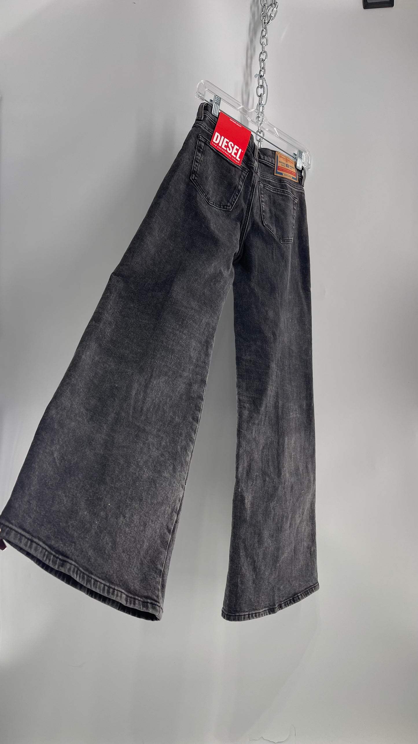 DIESEL Charcoal Grey Baggy Wide Leg 1978 D Akemi OCLBG with Tags Attached (24x30)