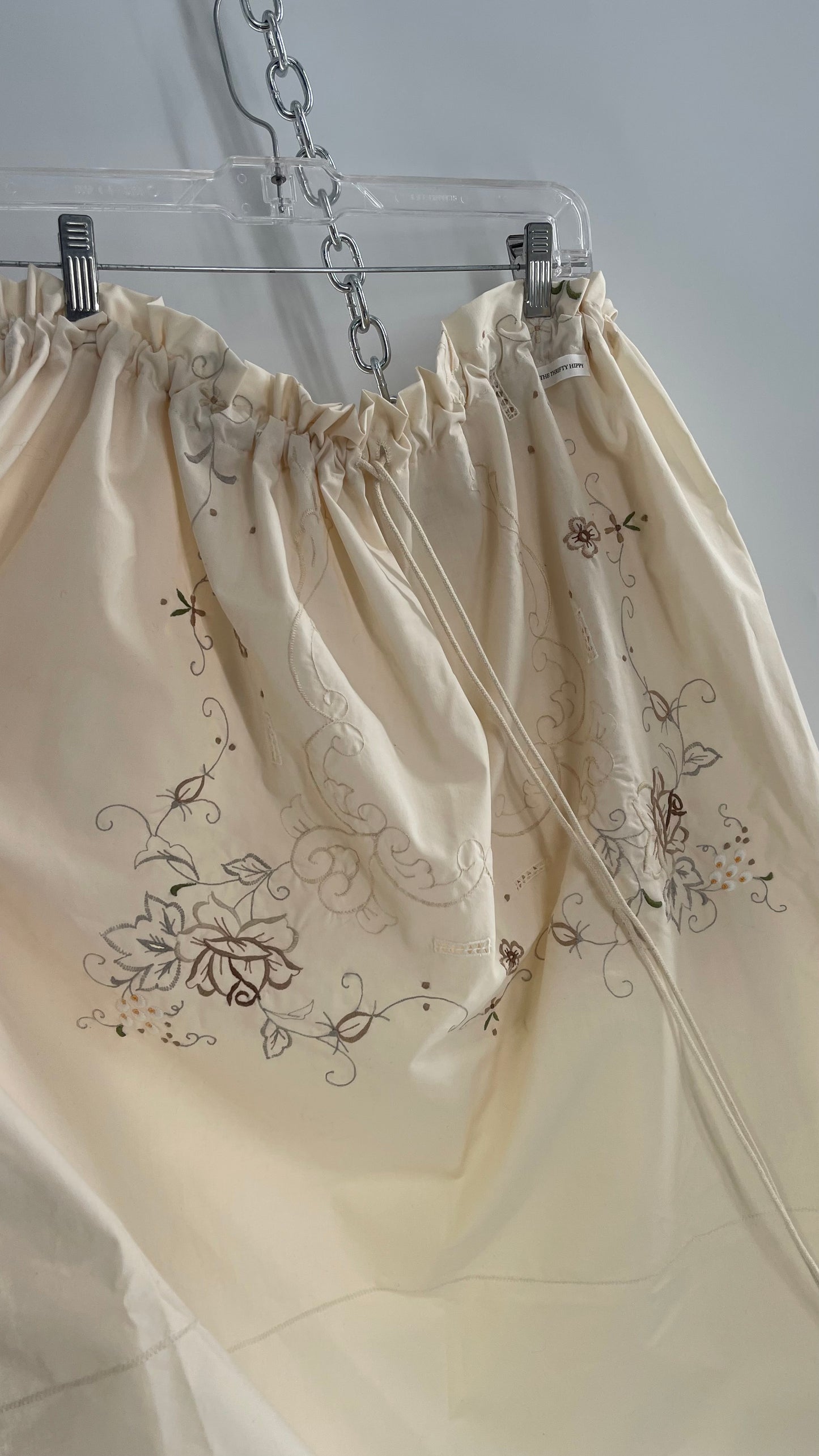 Custom Handmade Vintage Embroidered Off White Soirée Skirt (One Size)