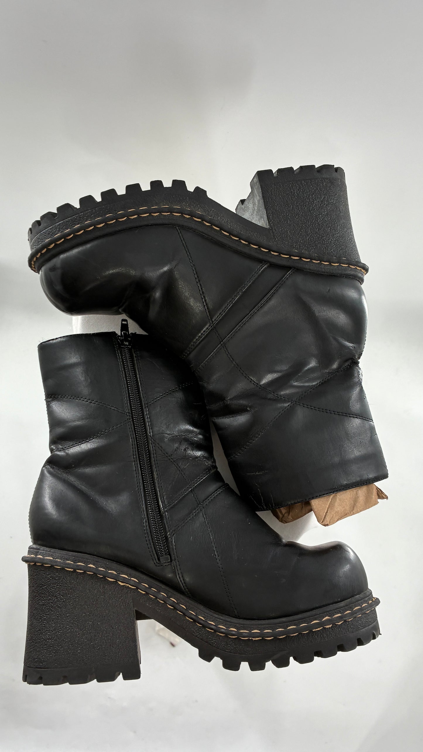Vintage ROUTE 66 Black Chunky Heel Round Toe Boot  (8.5)