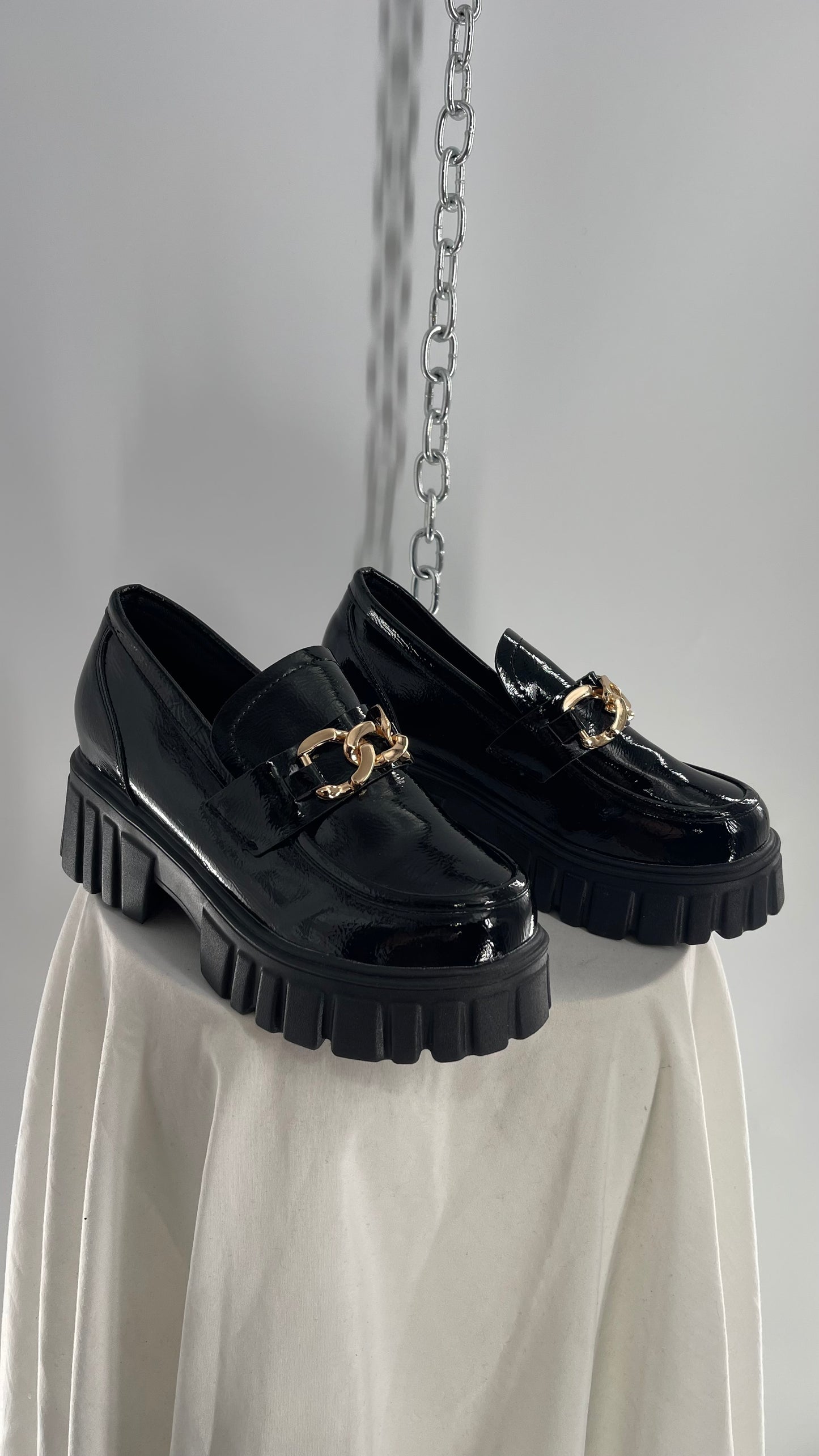 Patent Pleather Platform Oxfords with Gold Chain Detailing (7)