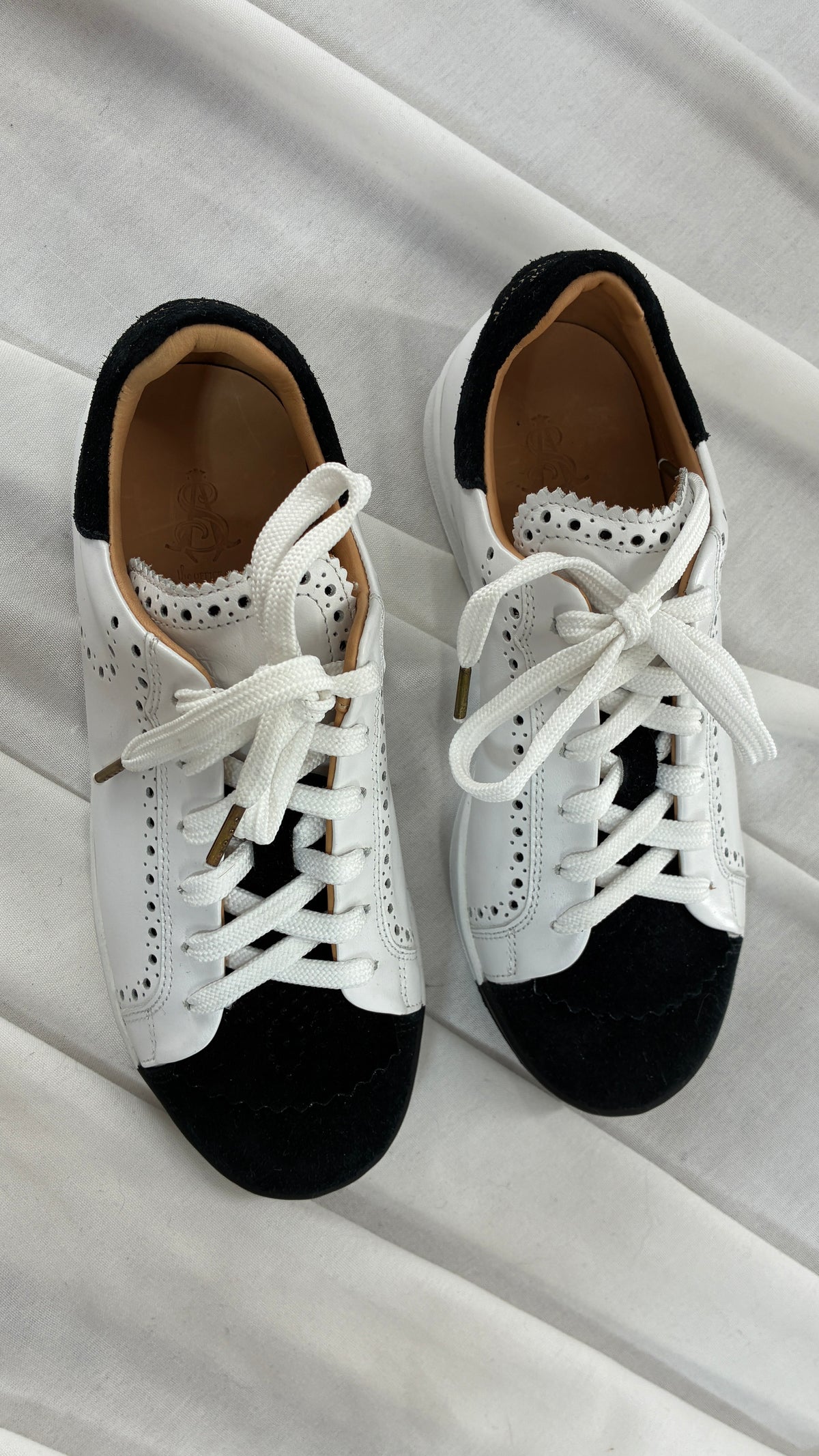 THE OFFICE OF ANGELA SCOTT Sneaker Made in Portugal (36)