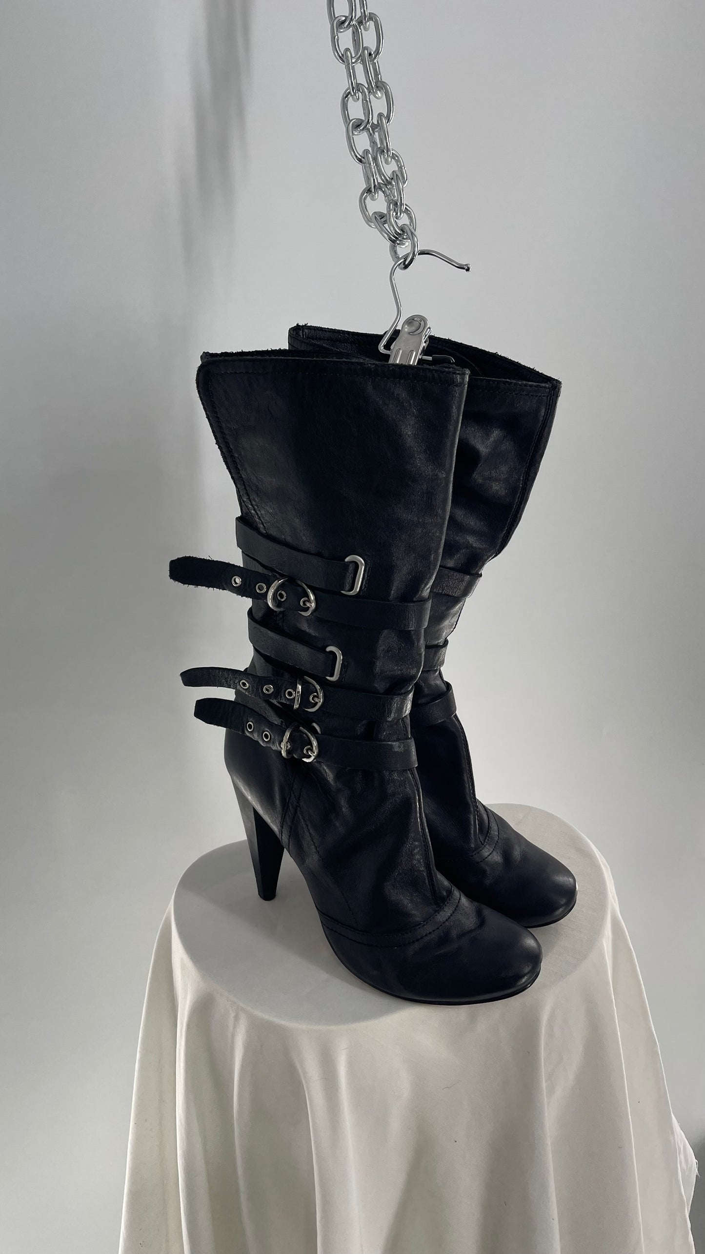 Vintage Black Leather Round Toe Knee High Boot Heel with Multiple Strap/Buckle Details (8.5)