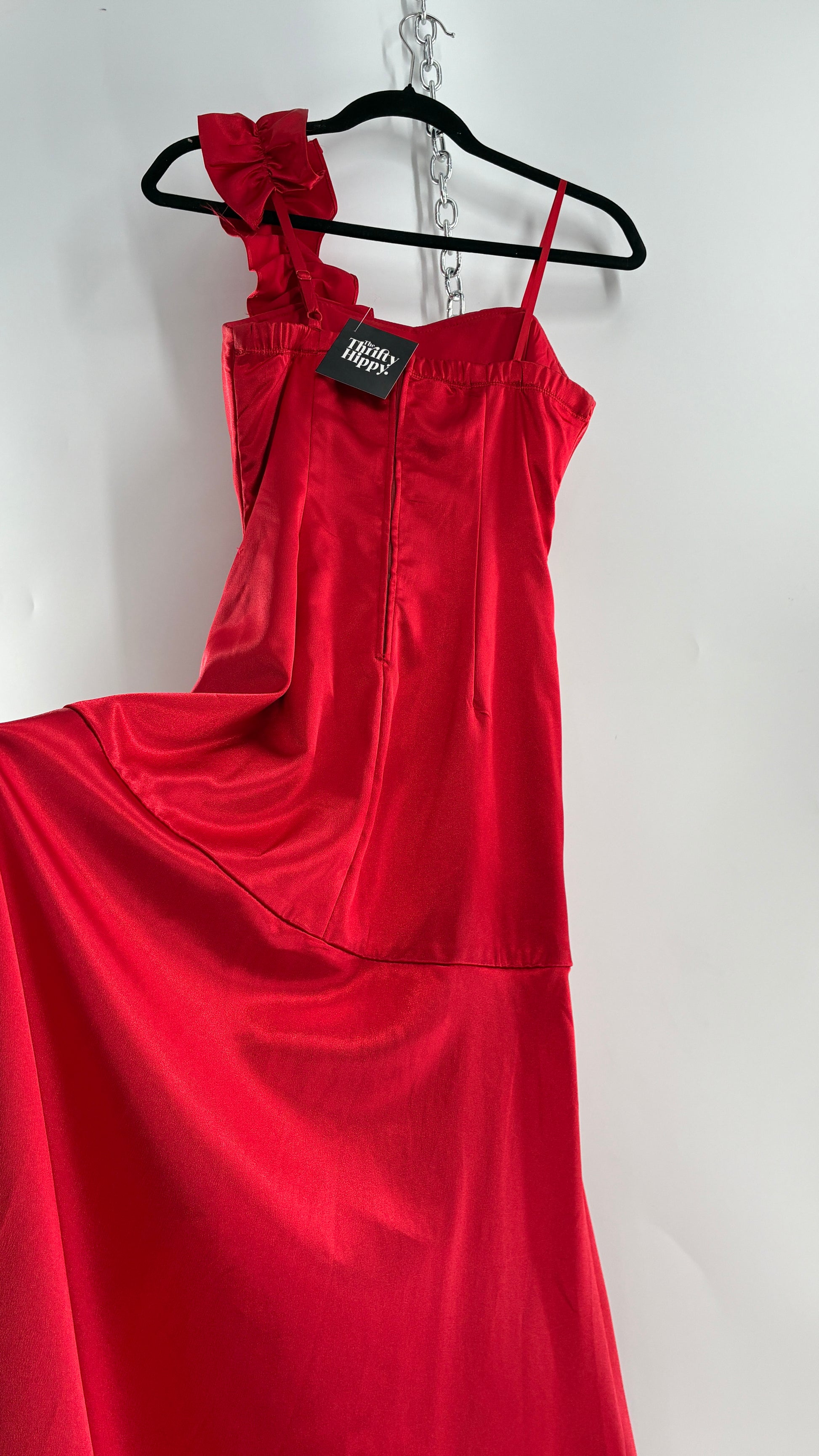Vintage Ruby Rox Red Full Length One Shoulder Ruched Gown (3) – The Thrifty Hippy Vintage Ruby Rox Red Full Length One Shoulder Ruched Gown (3) – The Thrifty Hippy
