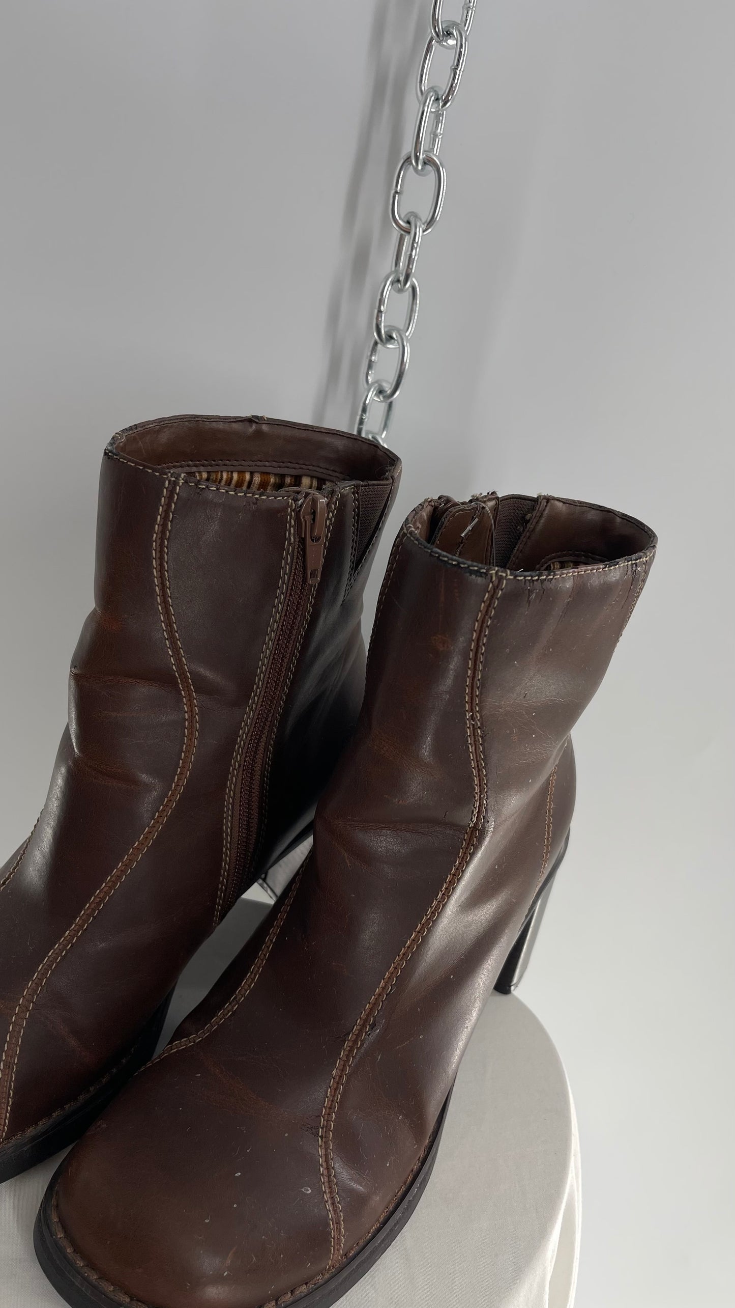 Vintage Lower East Side Brown Leather Wavy Stitch Round Toe Booties with Chunky Heel  (8.5)