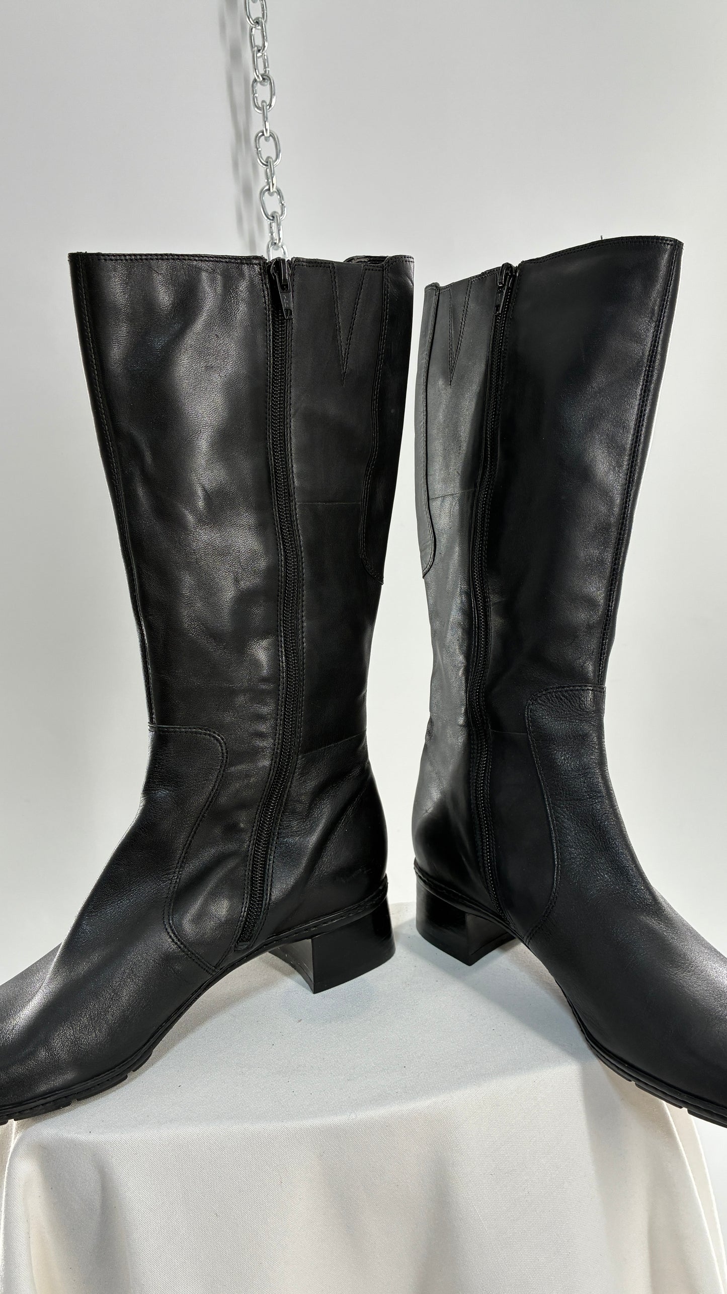 Vintage BANDOLINO 1990s Black Square Toe Boots (9.5)