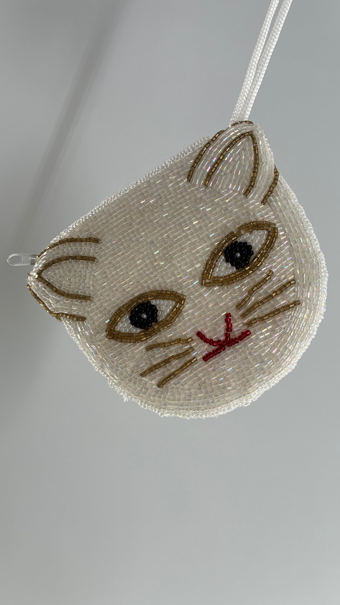 Vintage Beaded White Cat Head Coin Pouch