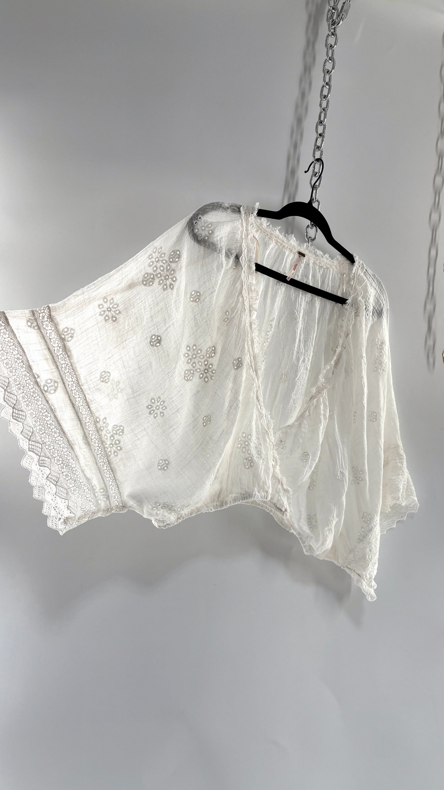 Vintage Free People Cotton Eyelet Embroidered Draping Bubble Top (Small)
