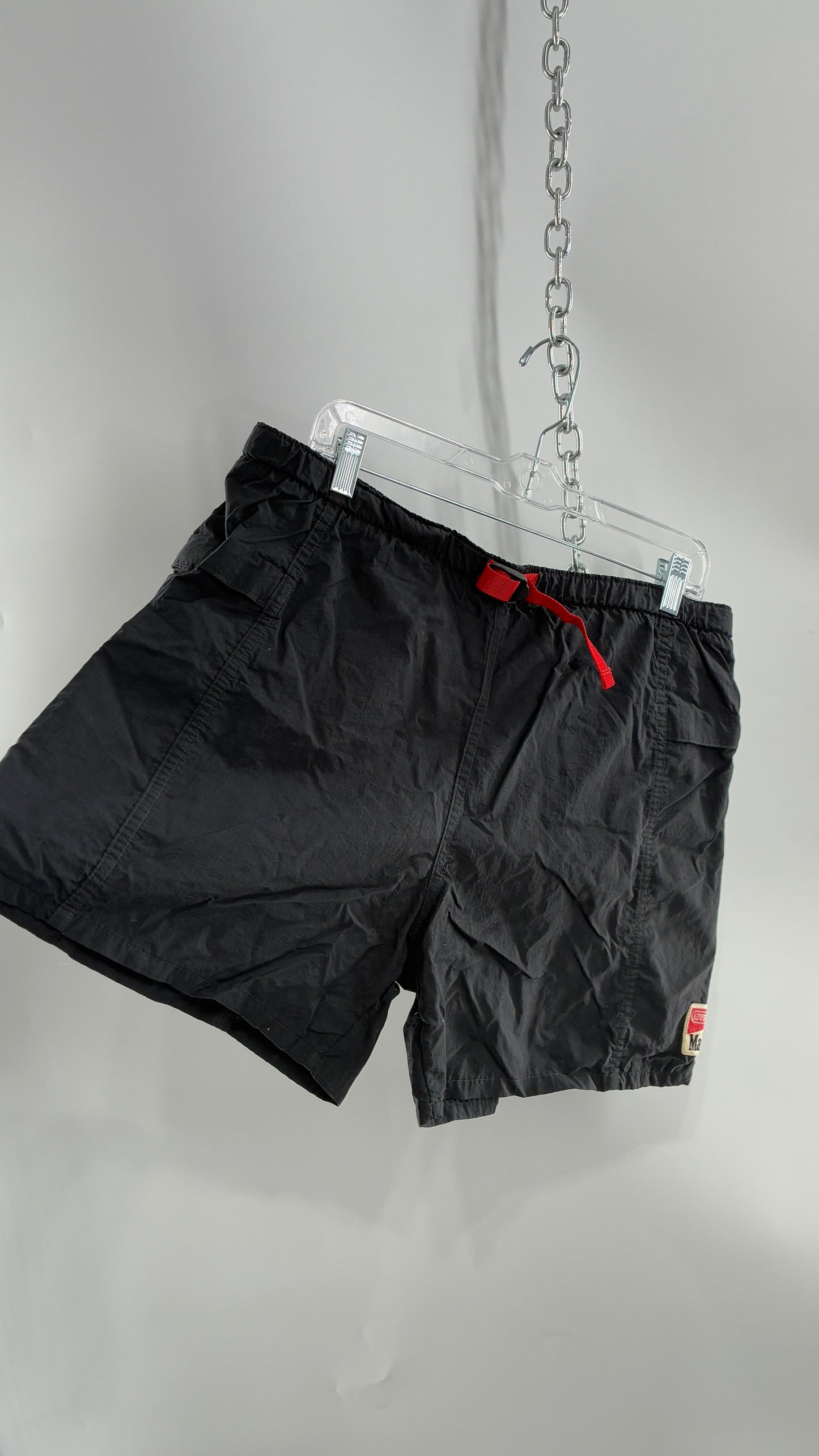 Vintage MARLBORO Men’s Shorts with Embroidered Badge Patch (Medium)