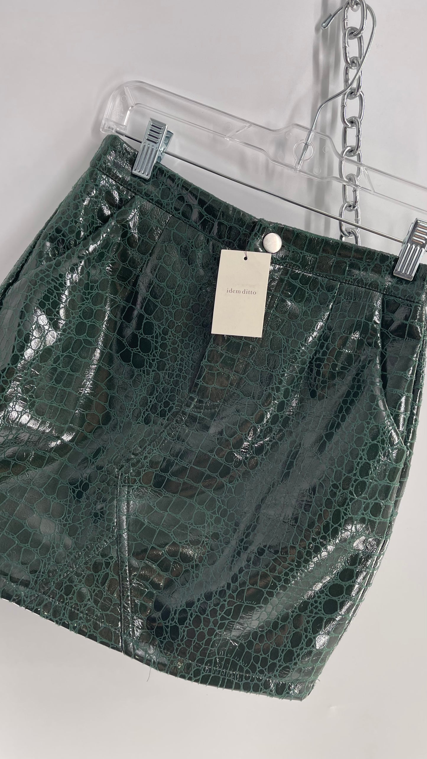 idem ditto Emerald Green Snake Embossed Vegan Patent Leather Mini Skirt with Tags Attached (Small)