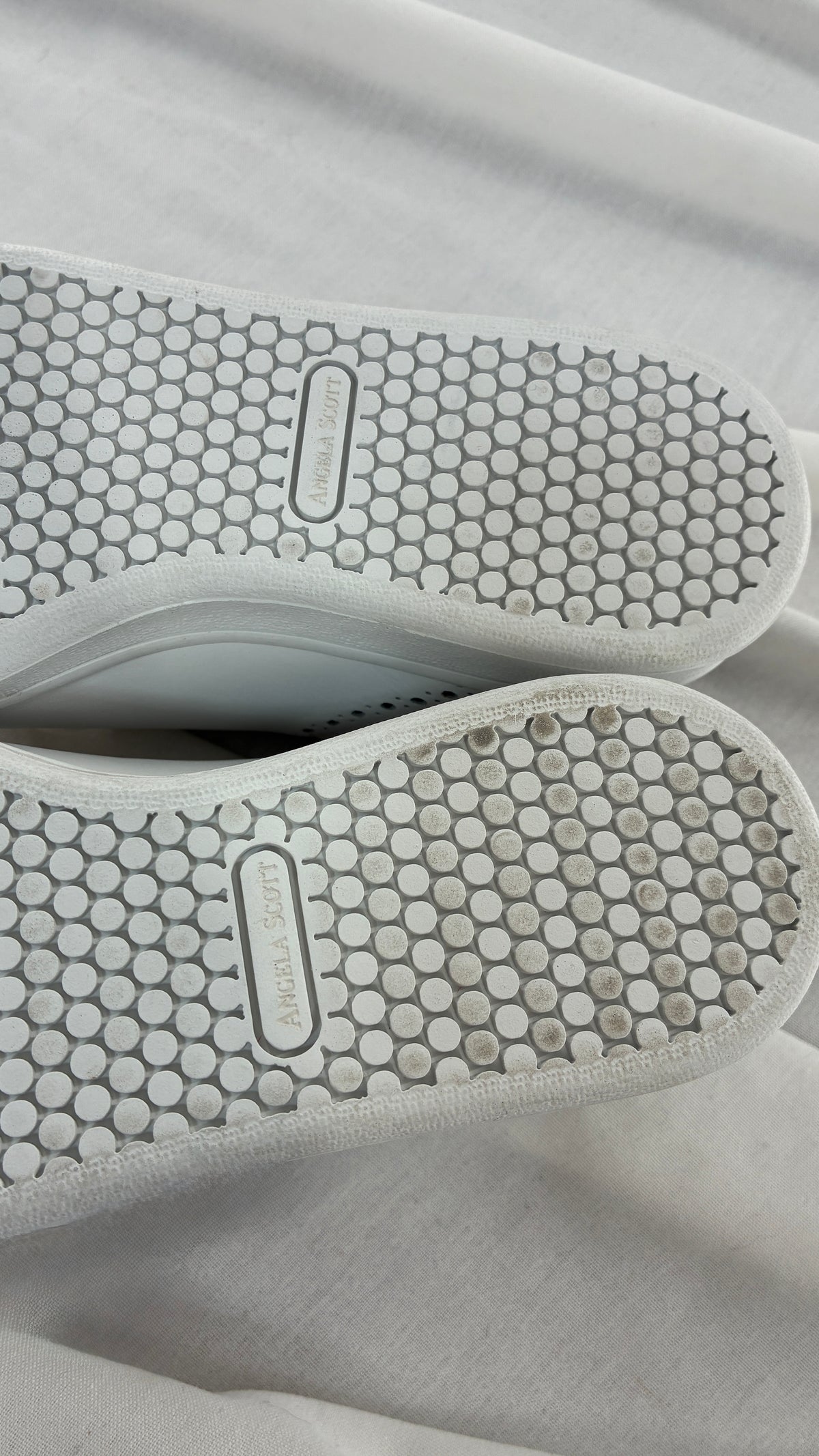 THE OFFICE OF ANGELA SCOTT Sneaker Made in Portugal (36)