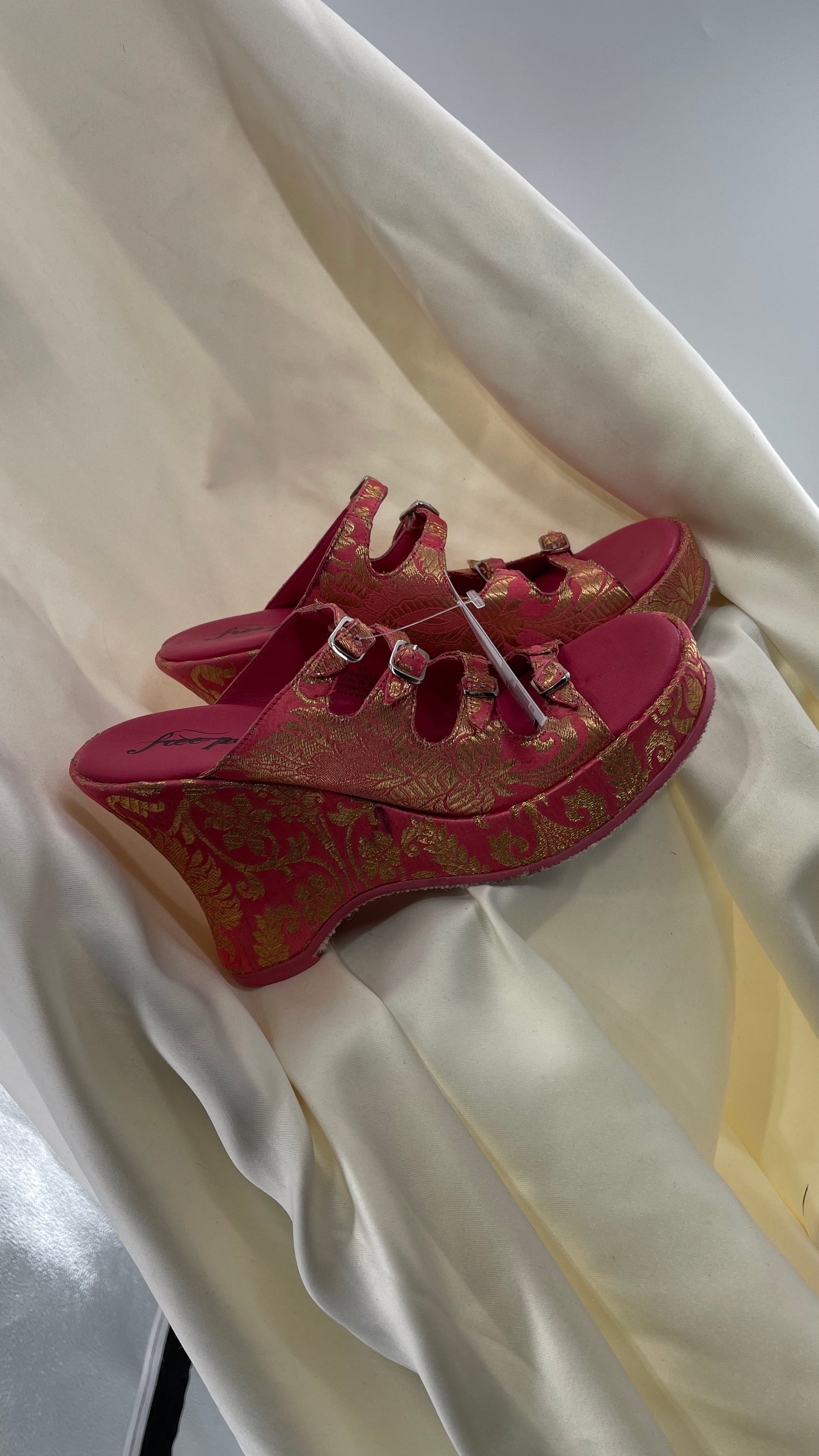 Free People Hot Pink Hoffman Buckle Front Wedge Heels with Satin Gold Paisley/Brocade Pattern (37)