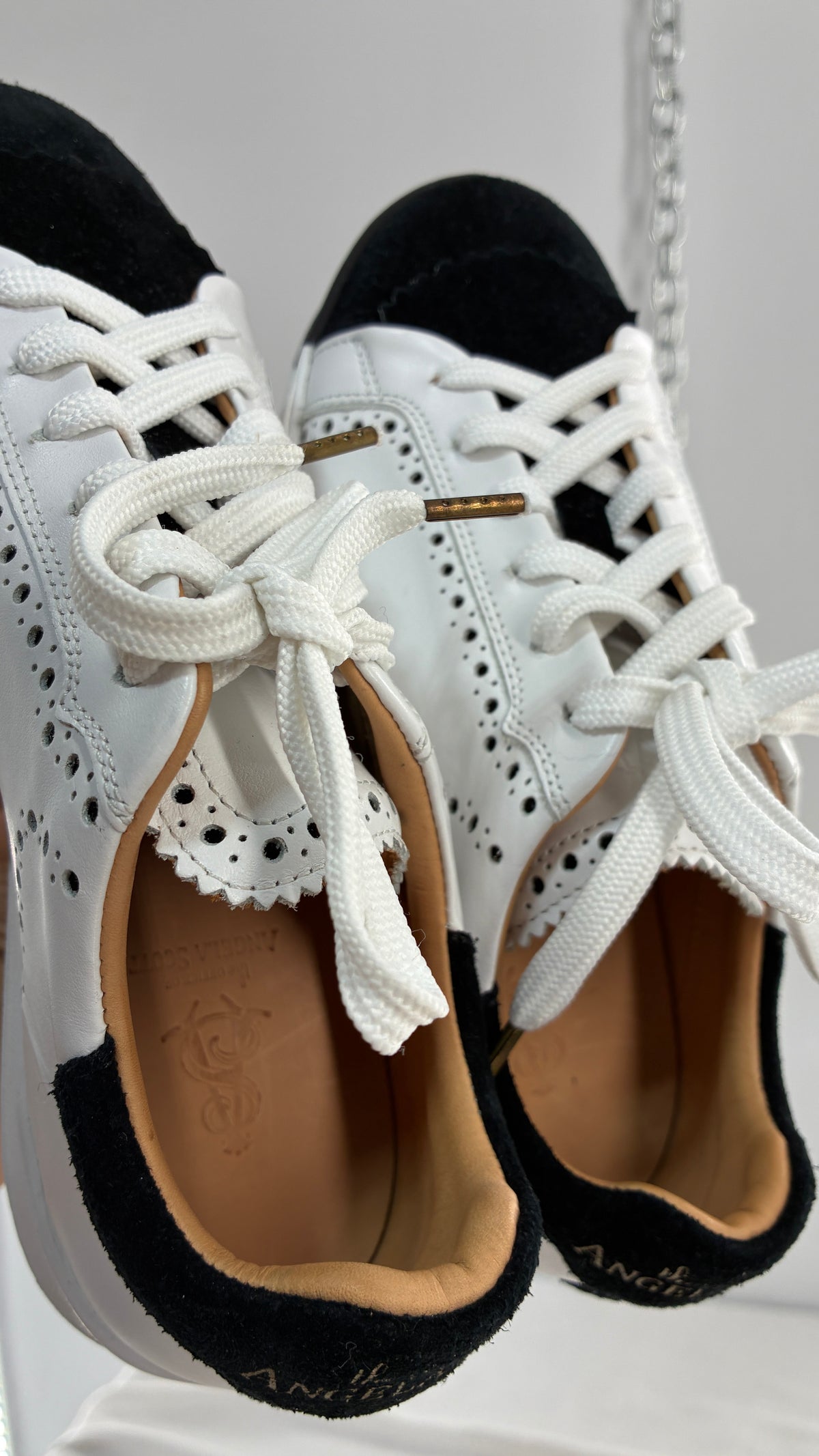 THE OFFICE OF ANGELA SCOTT Sneaker Made in Portugal (36)