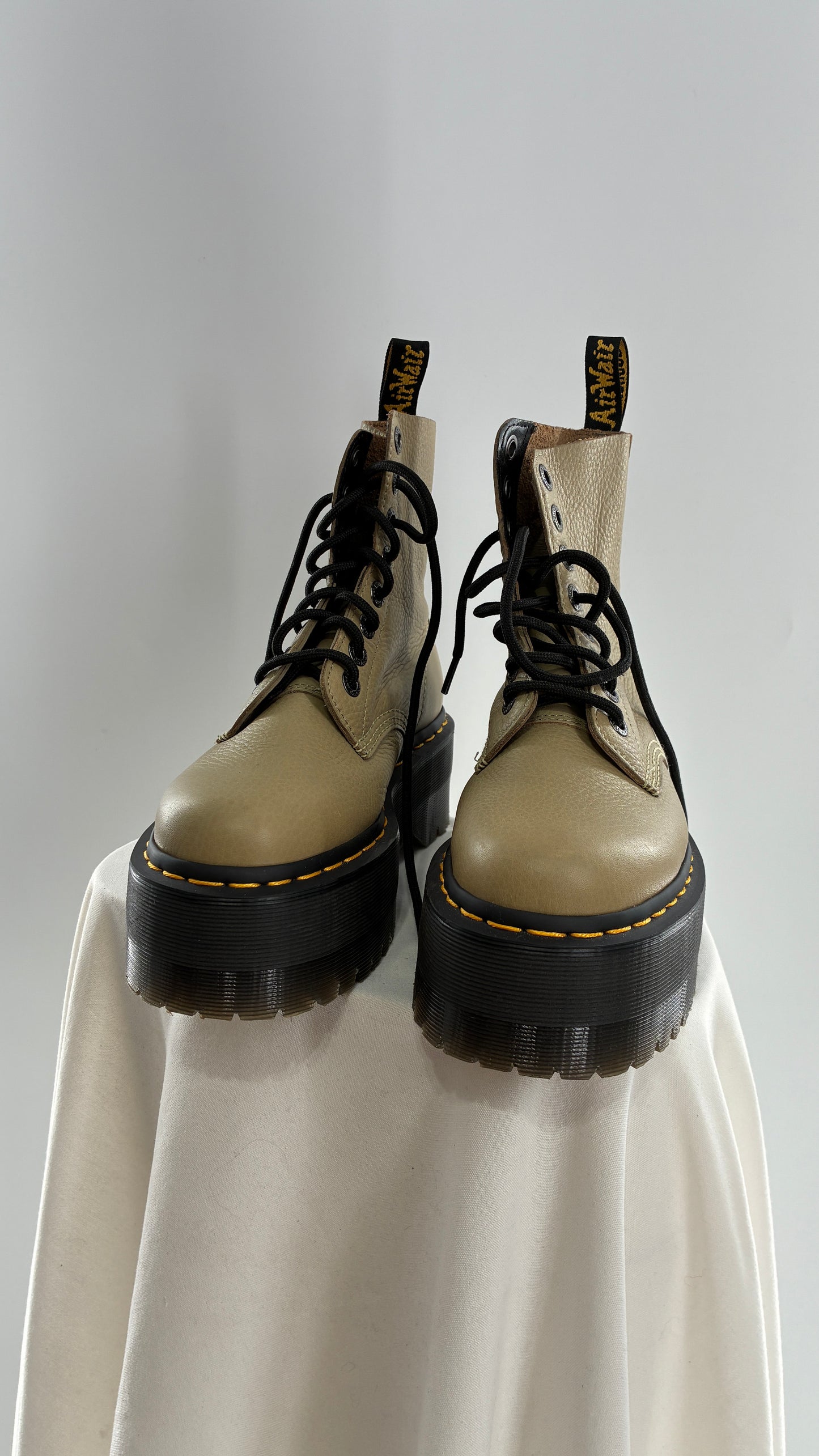 Vintage Dr. Martens 1460 Pascal Max Platform Pale Olive Pisa Boot (6L)