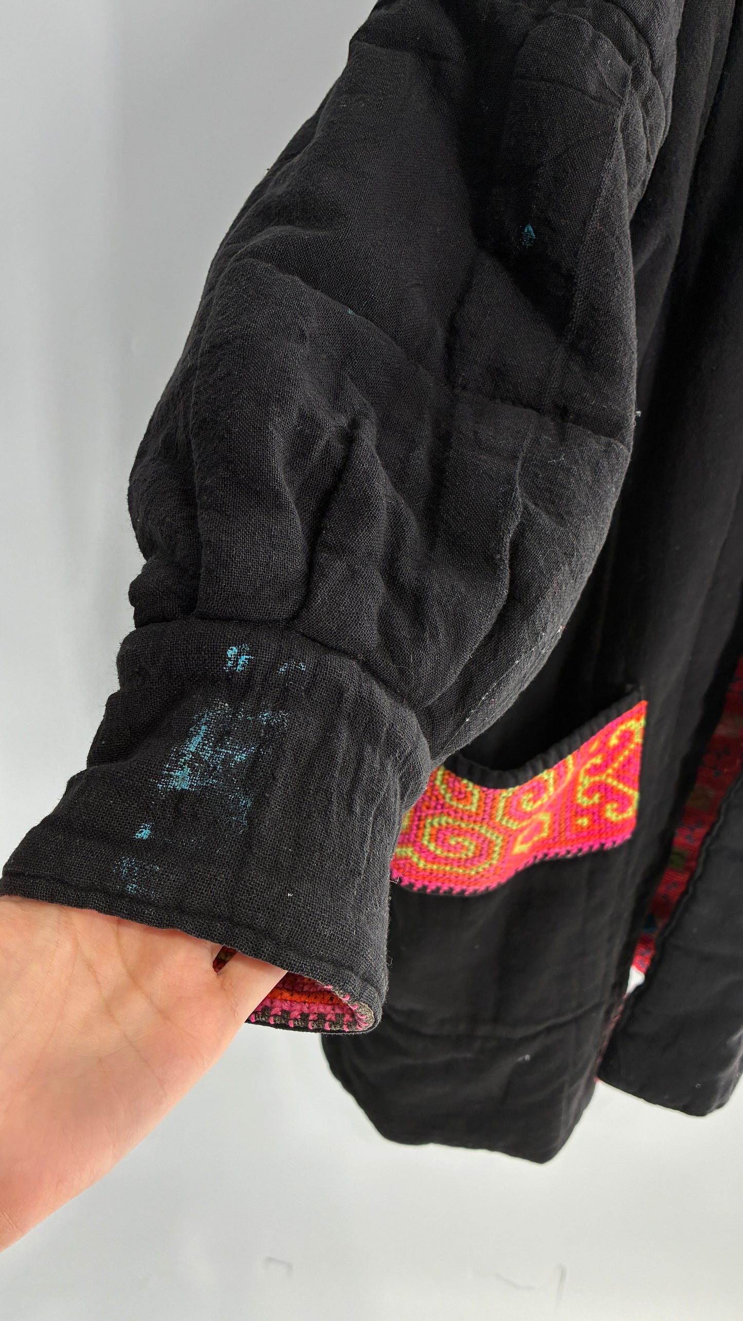 One Size Neon Pink Fully Embroidered and Quilted Reversible Puff Sleeve Coat (Large)