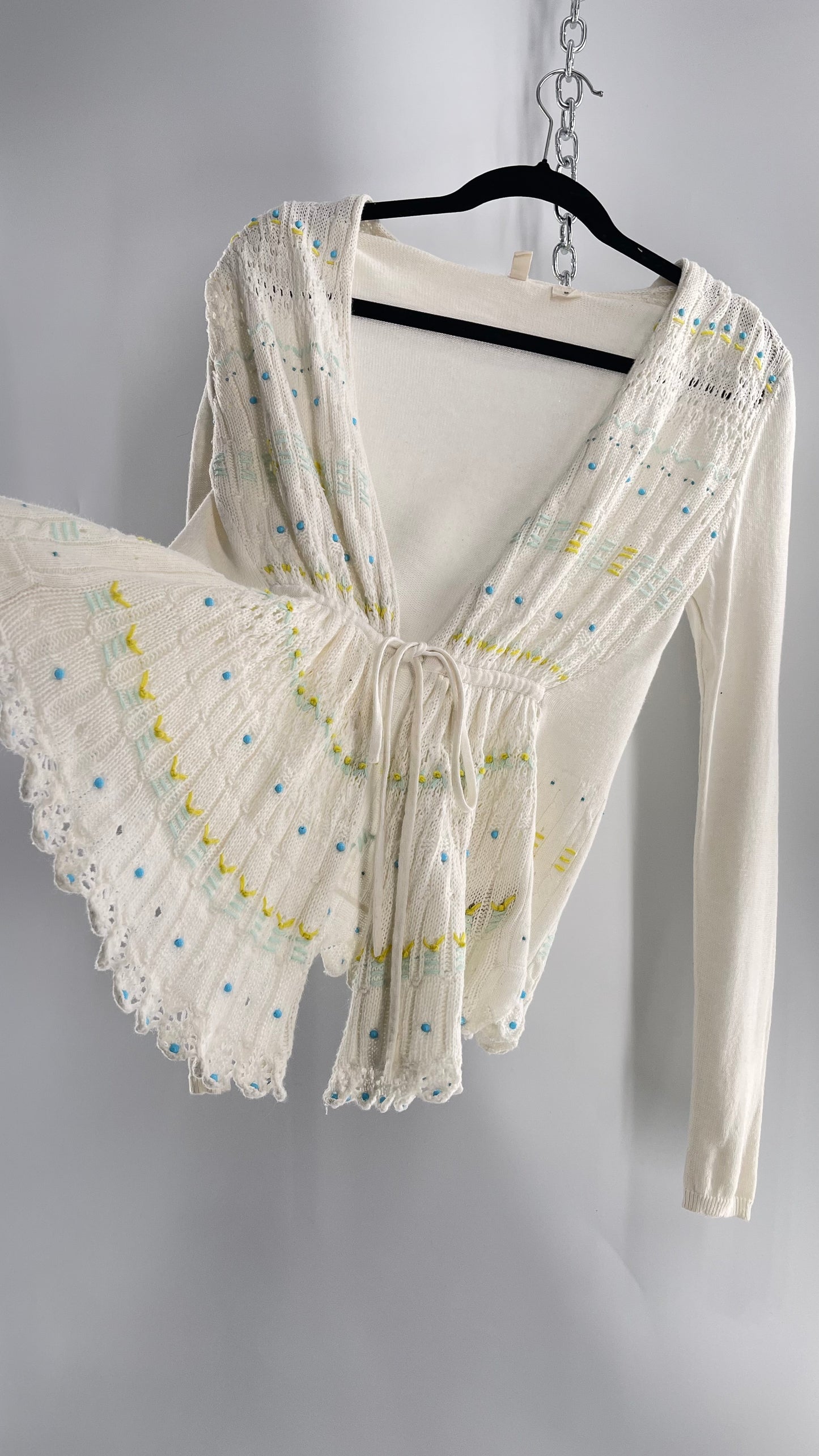 MOTH Anthropologie Beige Knit Tie Bust Sweater with Embroidered Daisies and Delicate Beading (Small)