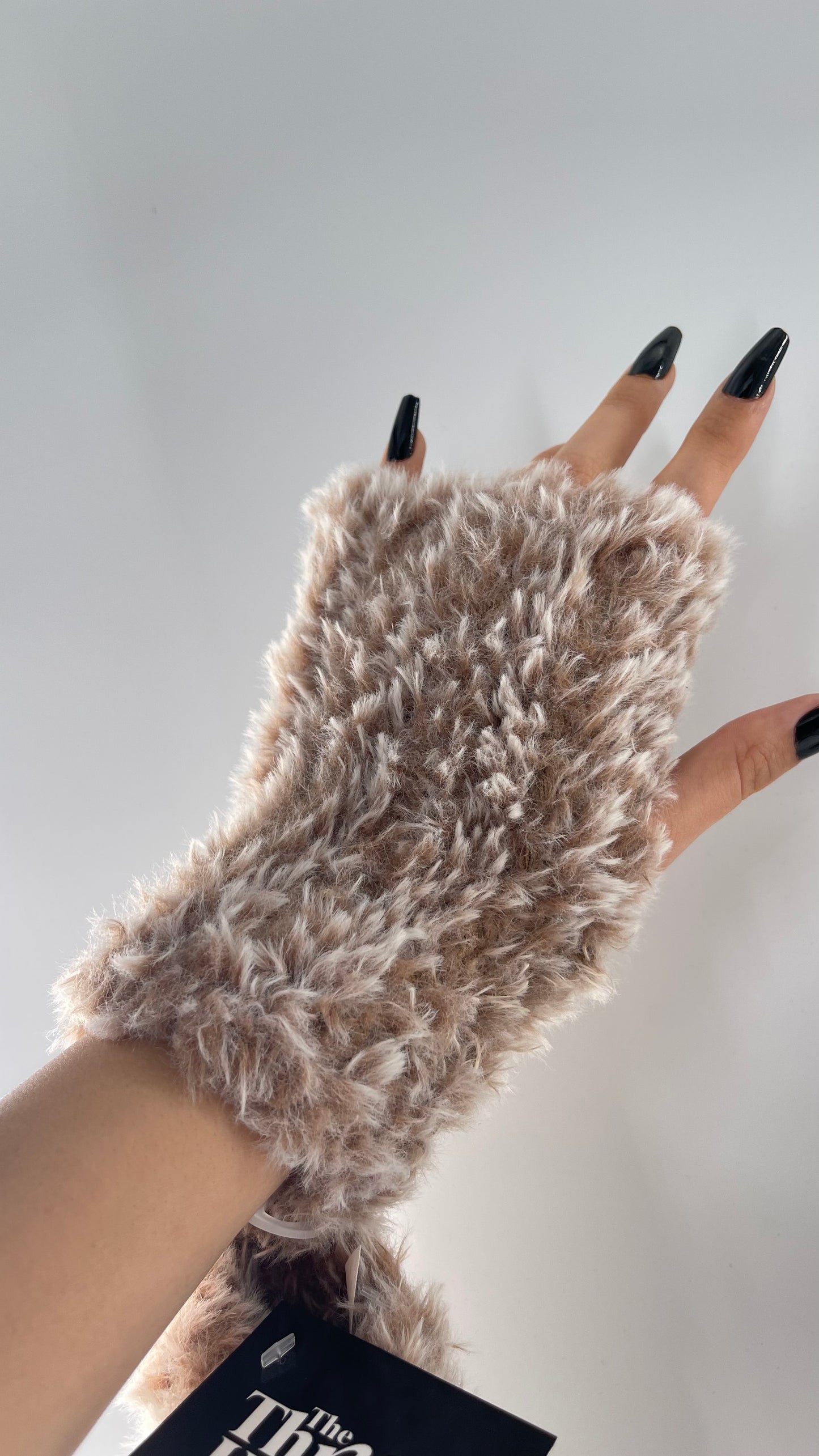 Urban Outfitters Tan White Faux Fur Fuzzy Hand Warmers Fingerless Gloves