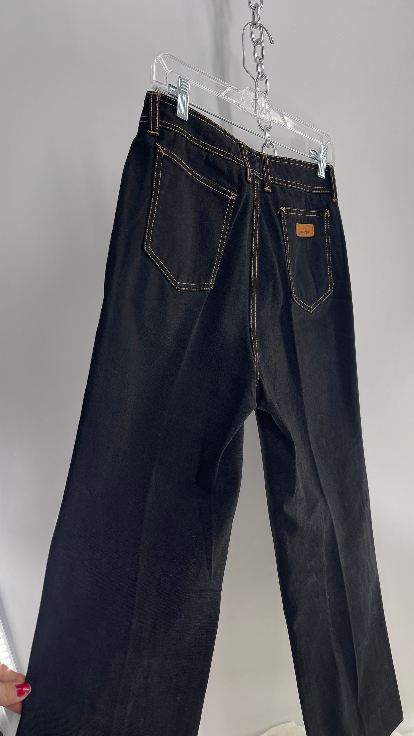 Vintage Jordache Dark Wash Denim with Contrast Stitching (32)