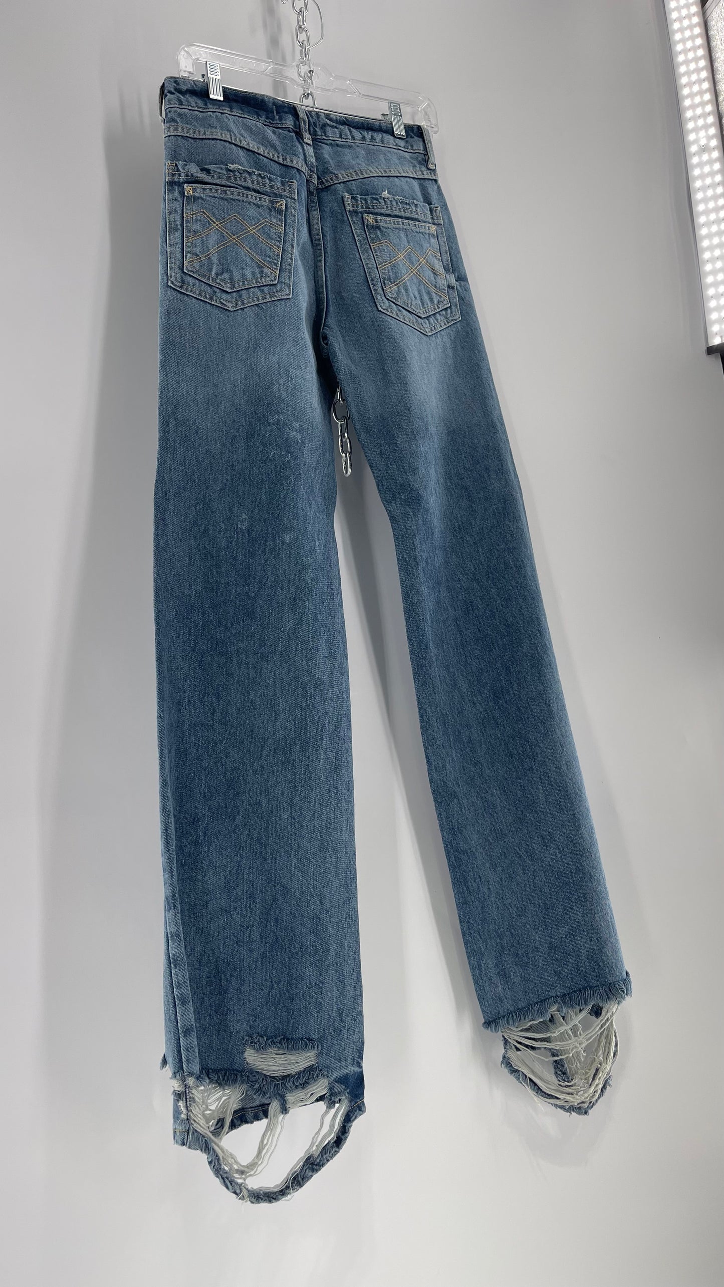 Free People Light Wash Straight Leg Jeans with Distressed Hem, Double Pockets and White Paint with Tags Attached (25)