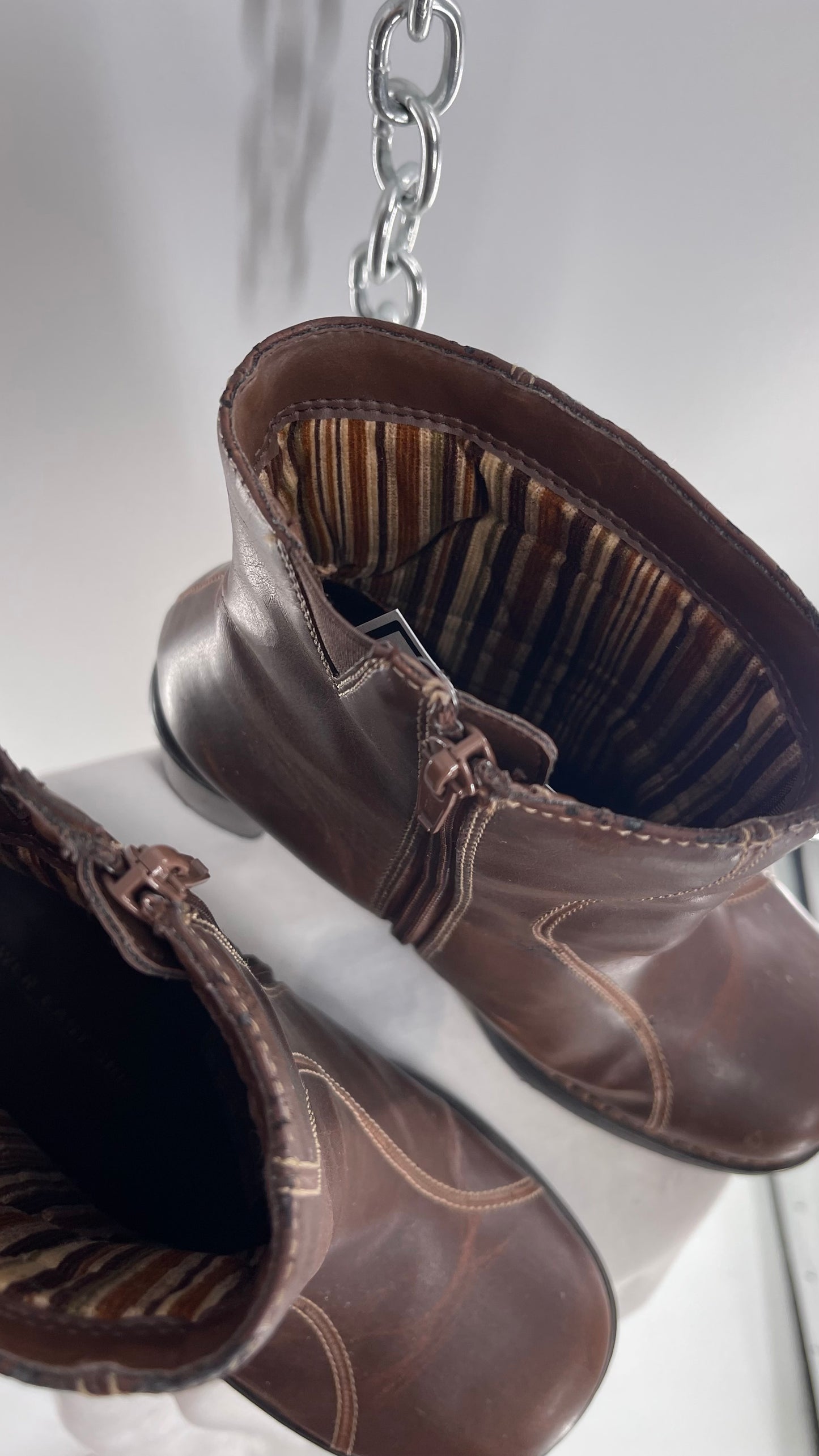 Vintage Lower East Side Brown Leather Wavy Stitch Round Toe Booties with Chunky Heel  (8.5)