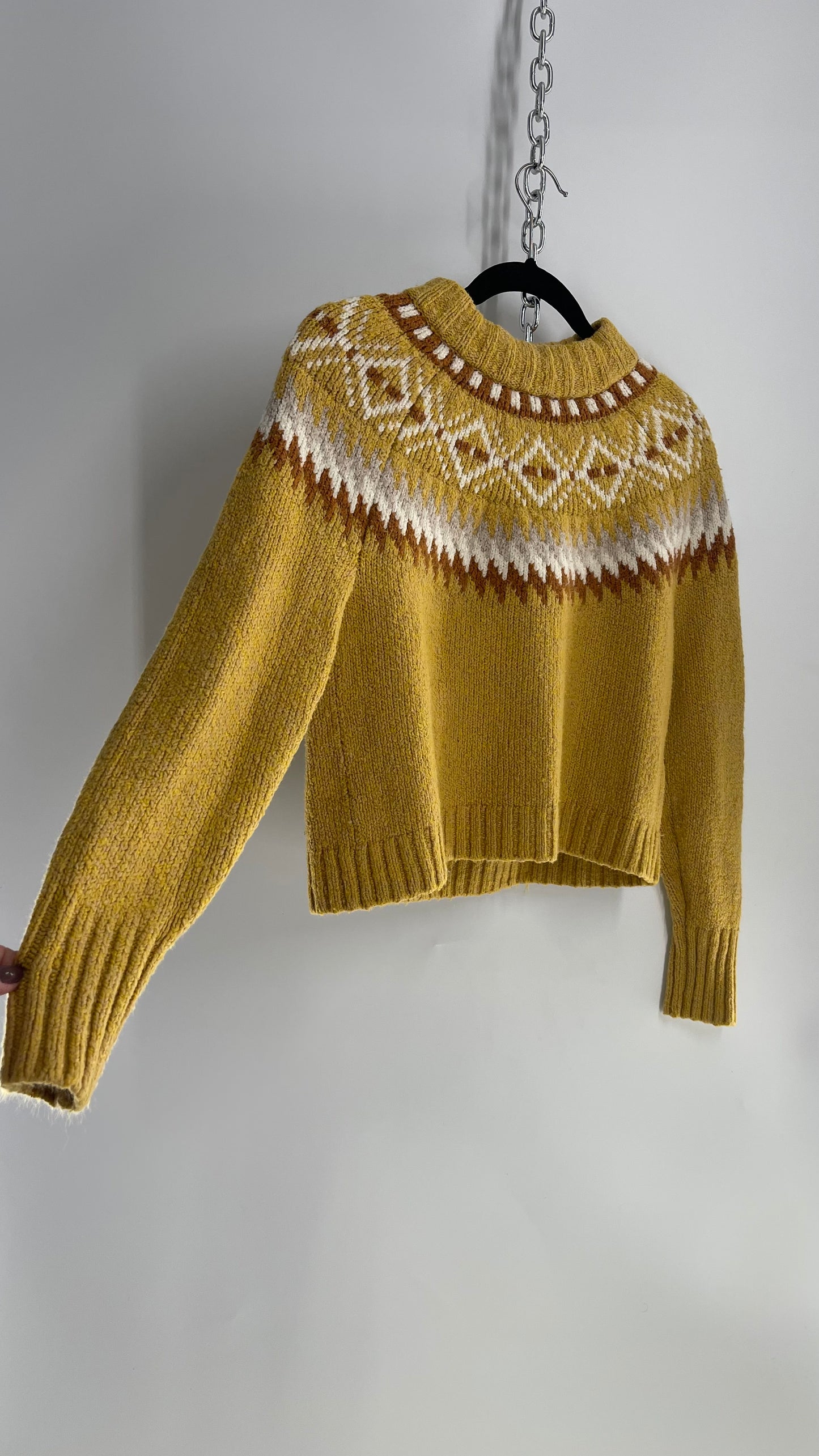 Vintage Yellow Knit Patterned Crewneck (Small)