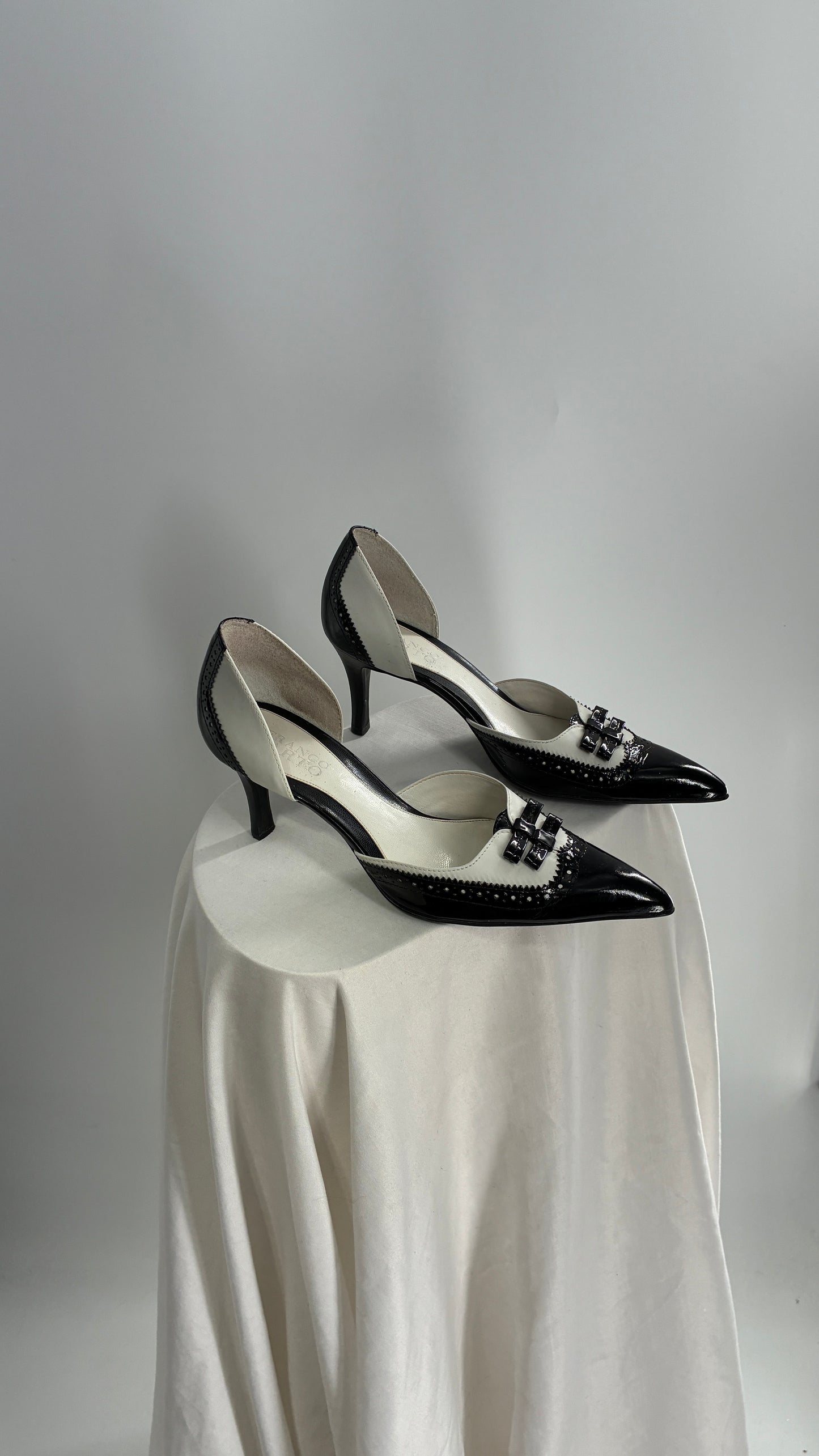 Vintage Franco Sarto Black and White Pointed Toe Tuxedo Heel (8)