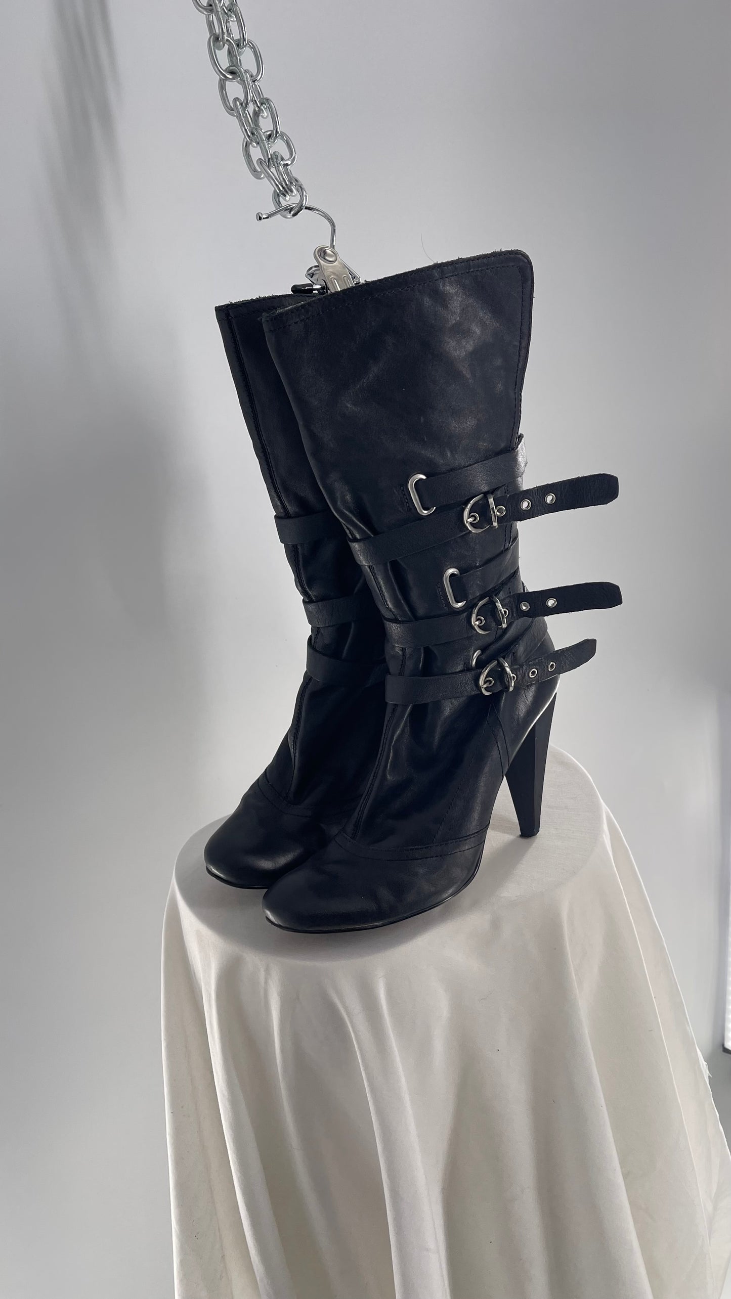 Vintage Black Leather Round Toe Knee High Boot Heel with Multiple Strap/Buckle Details (8.5)