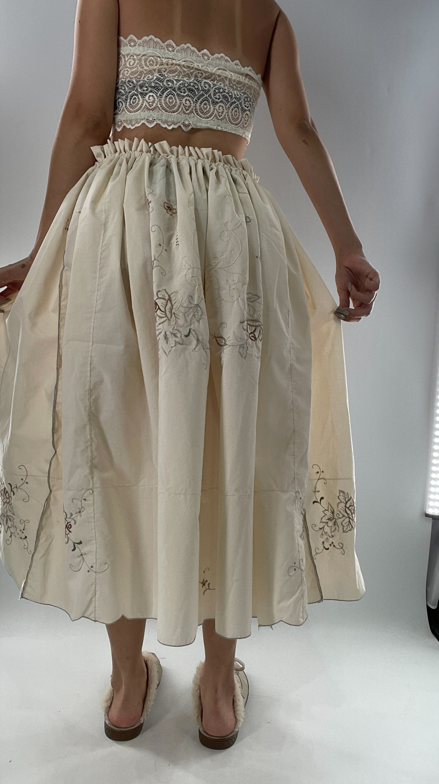 Custom Handmade Vintage Embroidered Off White Soirée Skirt (One Size)