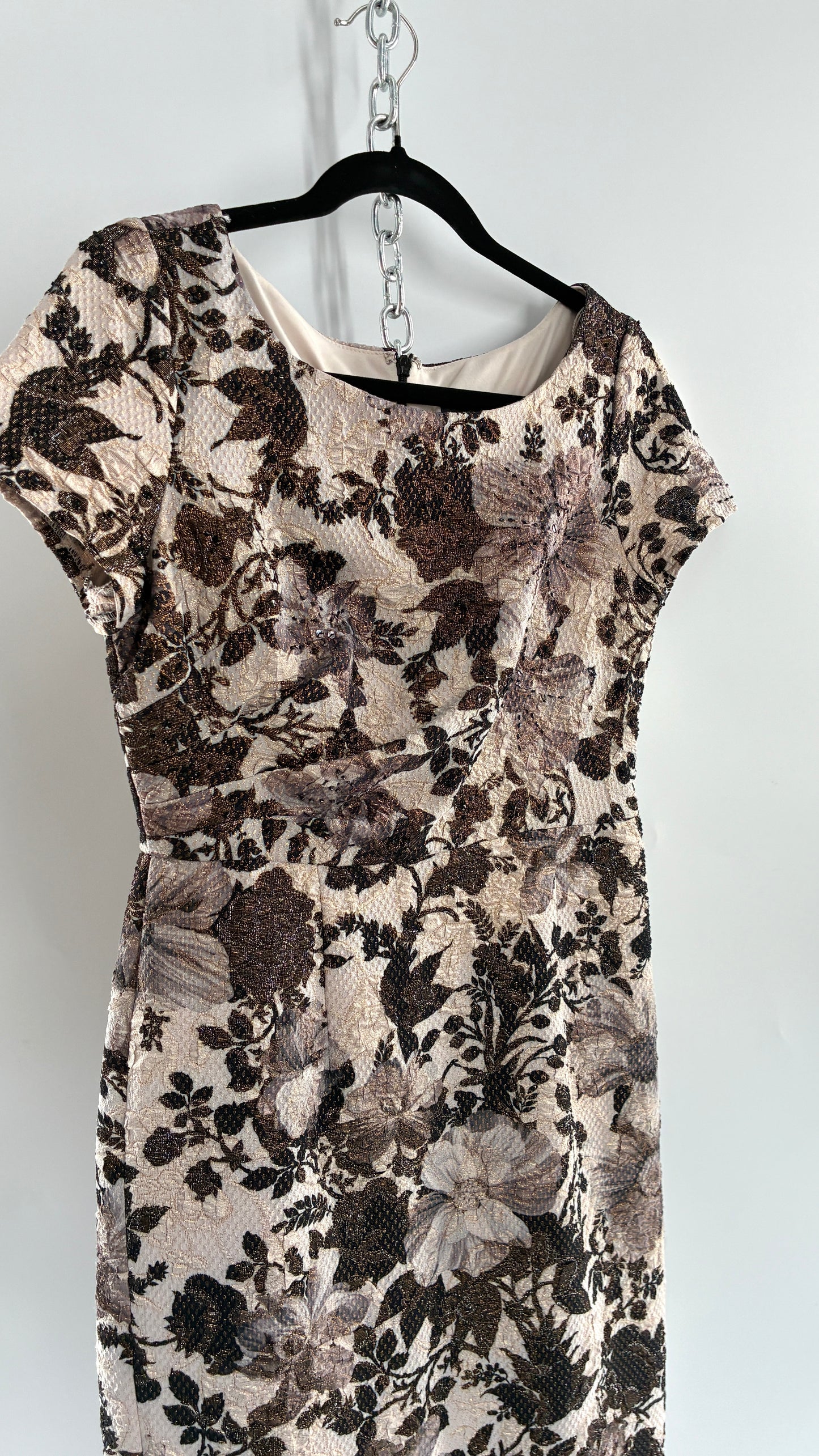 Vintage Adrianna Papell Neutral Floral Dress with Beading and Gold Sheen (6P)