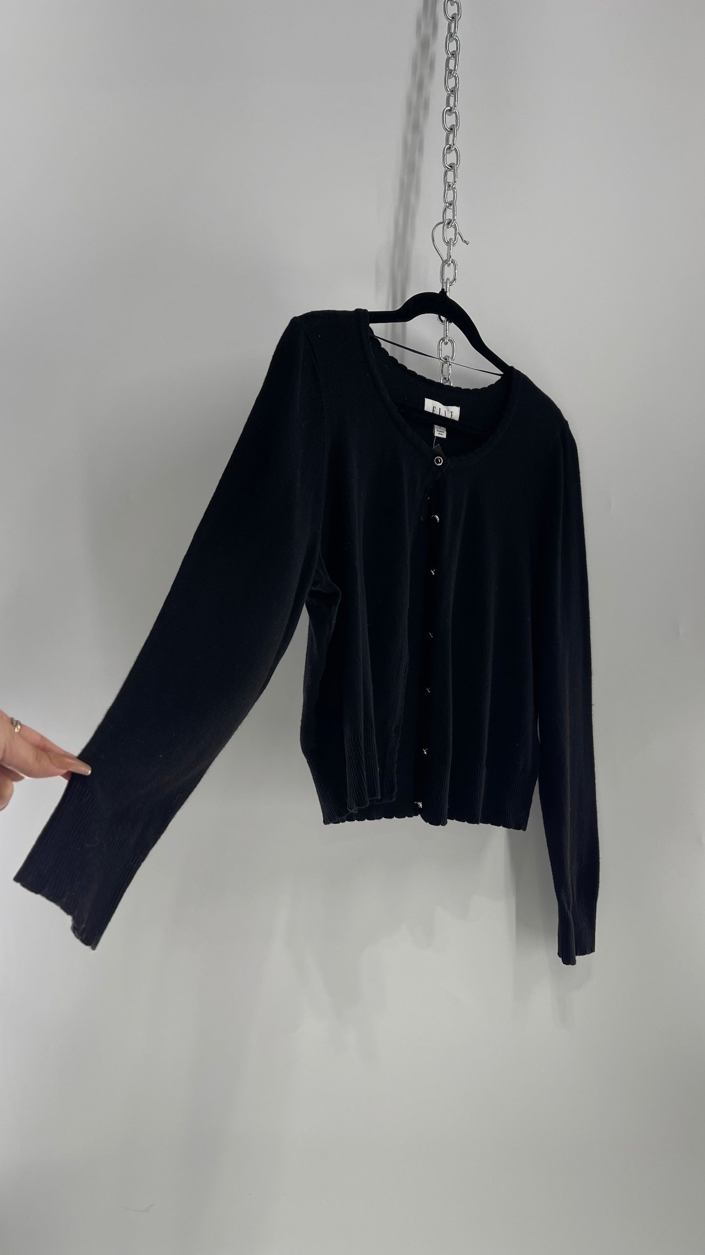 Vintage Elle Black Button Front Comfy Cardigan