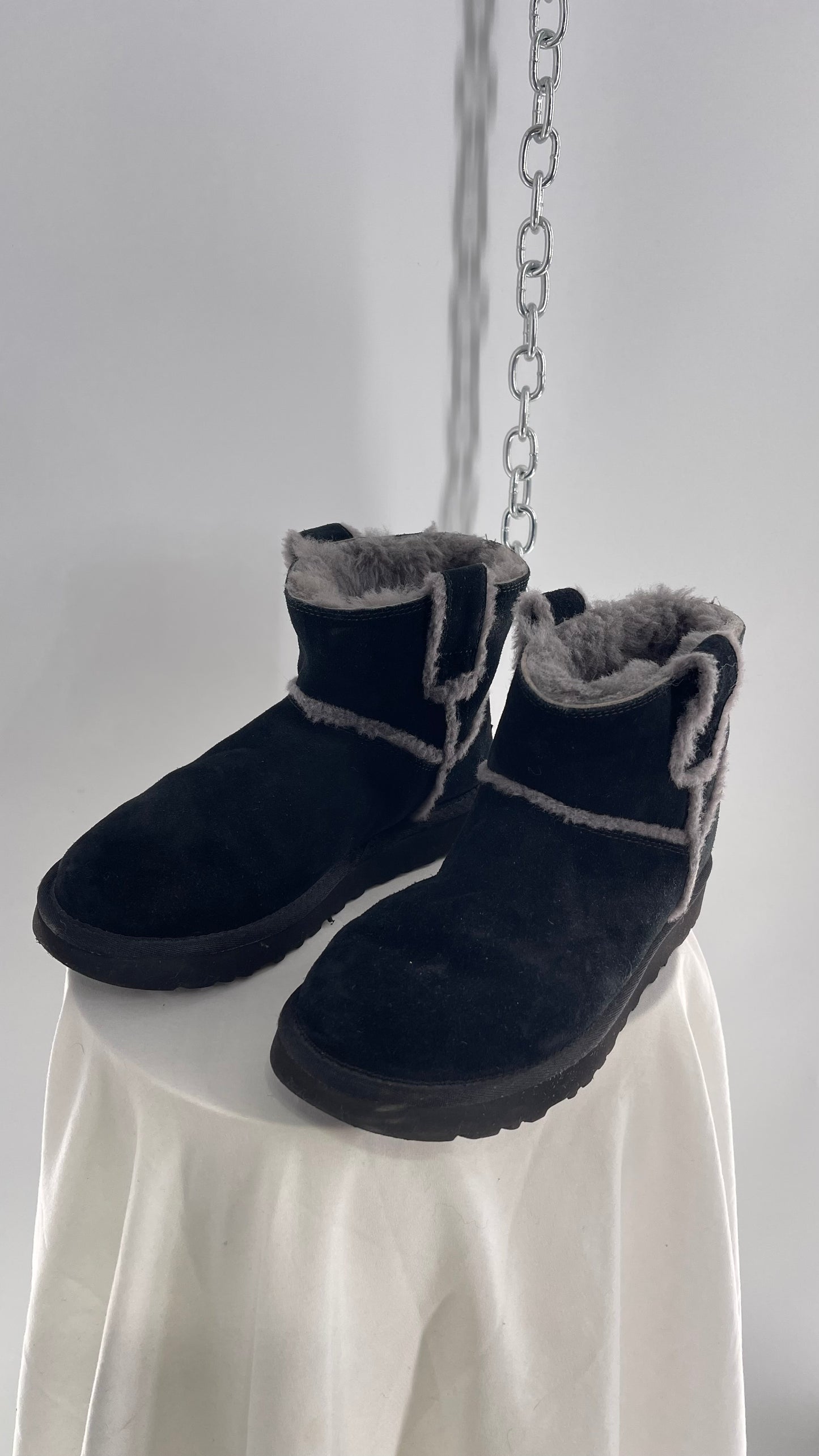 UGG Black/Grey Mini Spill Seam Boot (7)