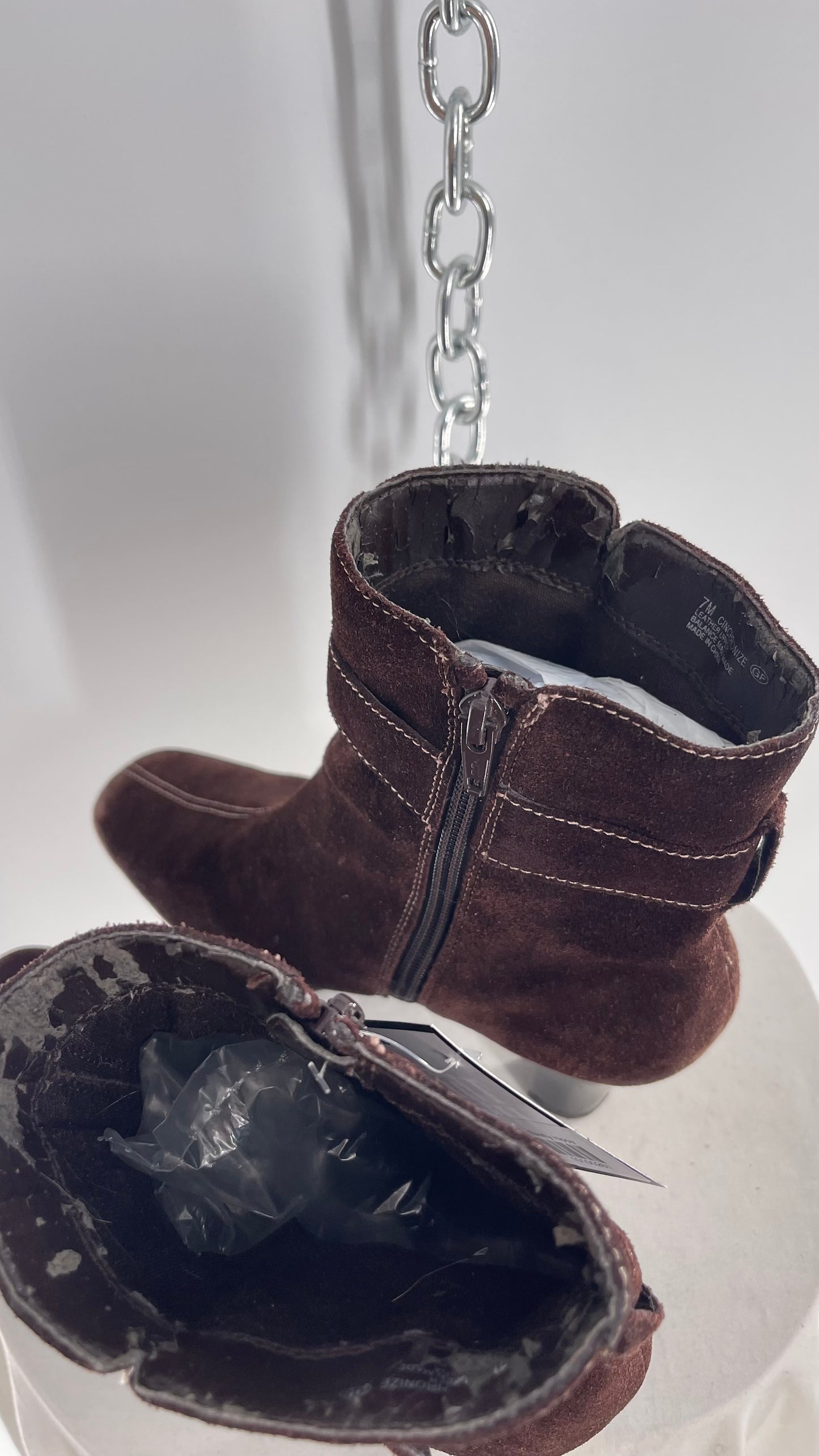 Vintage Aerosole Brown Suede Square Toe Booties with Contrast White Stitch and Ankle Buckle (7)