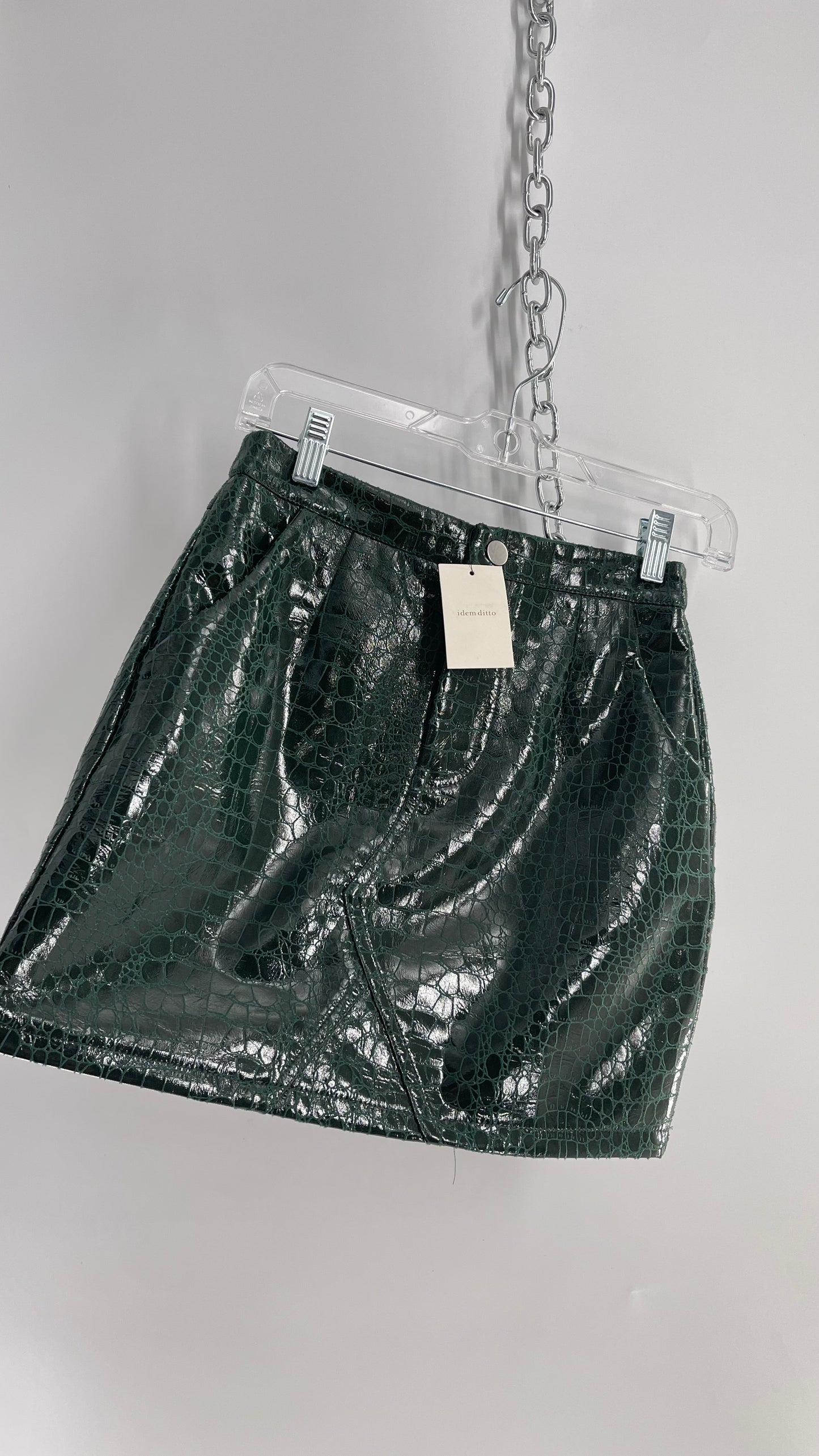 idem ditto Emerald Green Snake Embossed Vegan Patent Leather Mini Skirt with Tags Attached (Small)