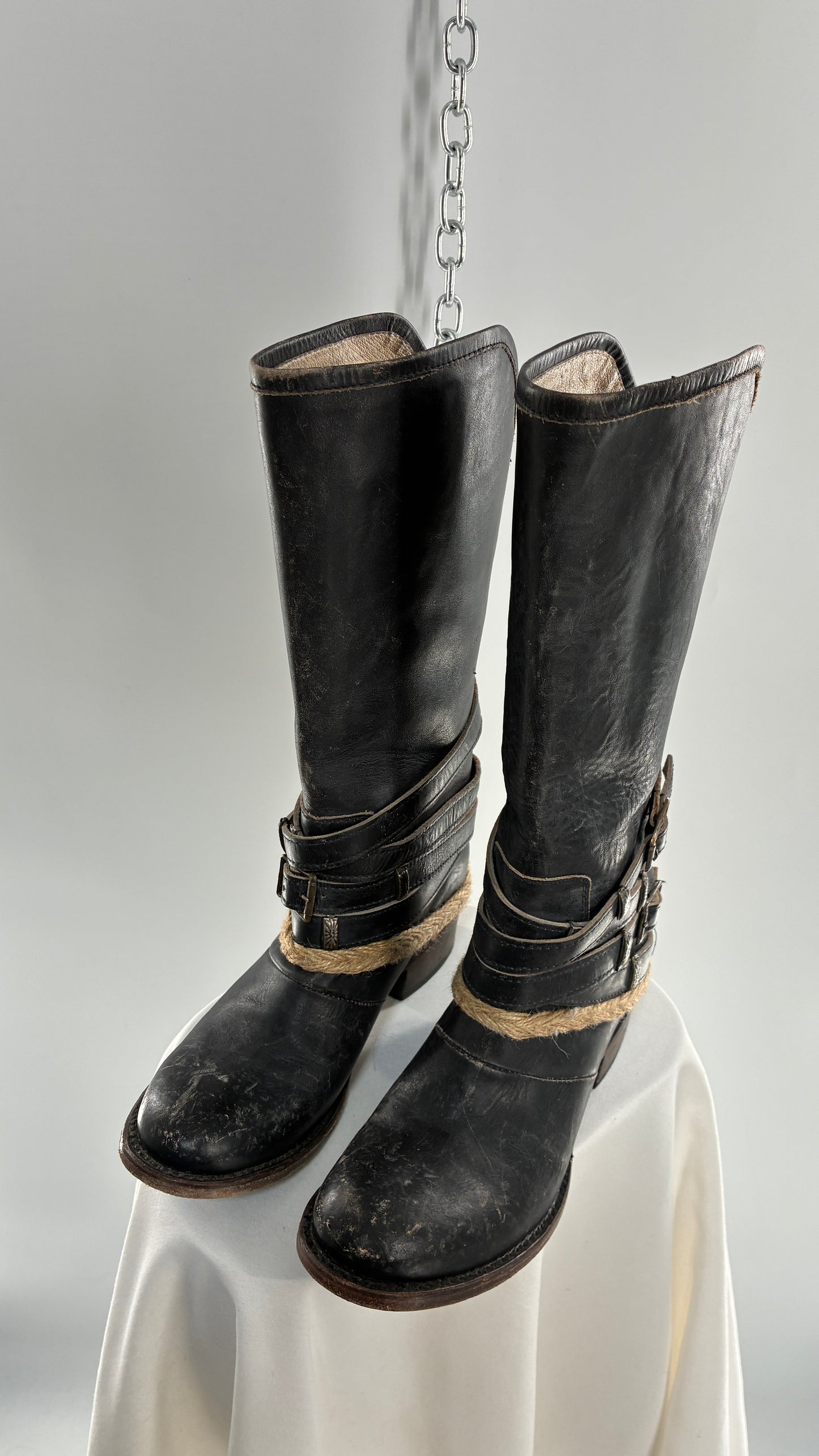 Vintage FREEBIRD Drove Distressed Black Leather Boot with Buckle Detailing (8)