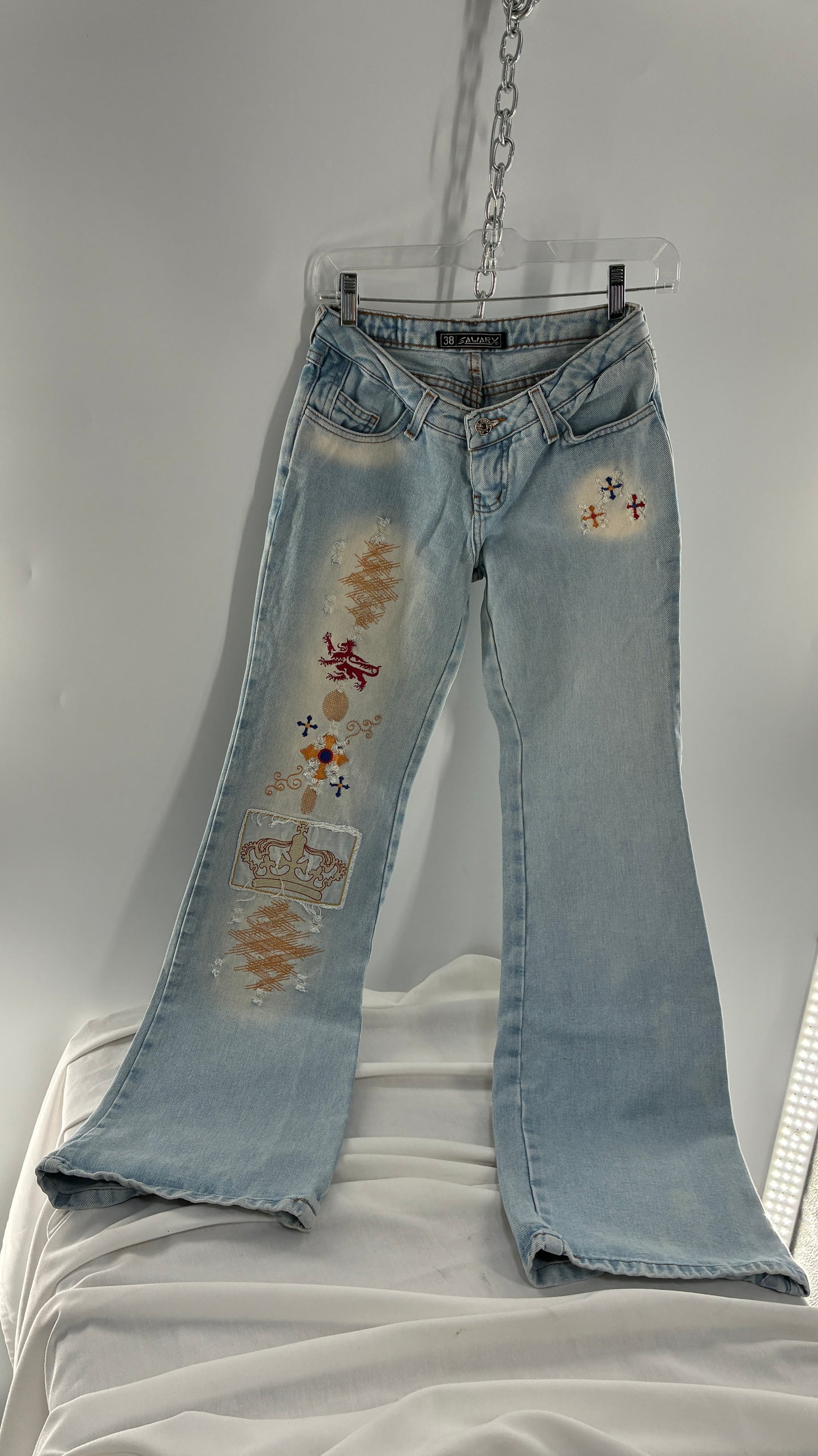Vintage SAWARY Light Wash Brazilian Jeans with Fade and Embroidered Details (38)