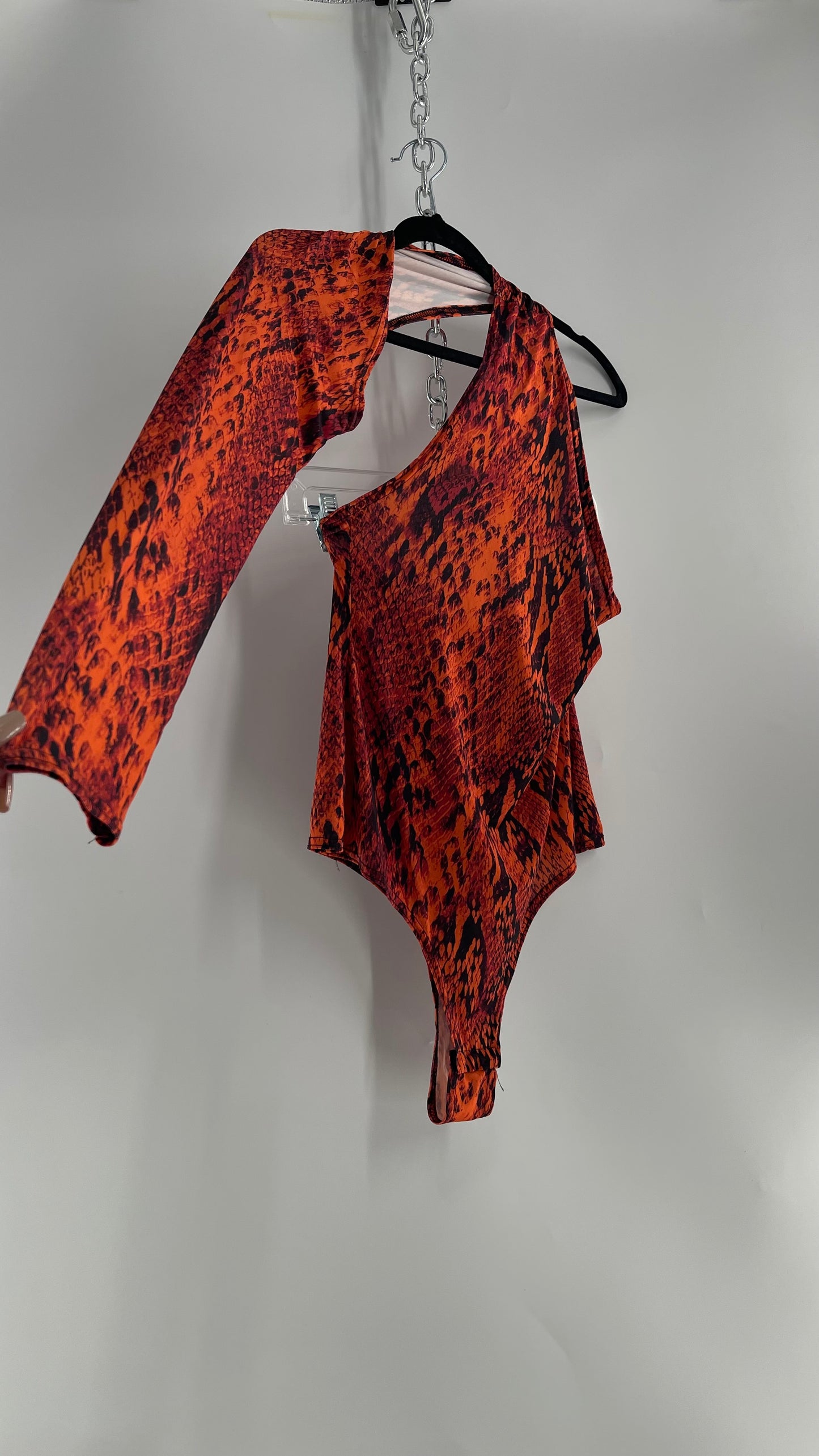 Pretty Little Thing Orange Snake Print Wrap Around Single Sleeve Bodysuit with Tags Attached(12)