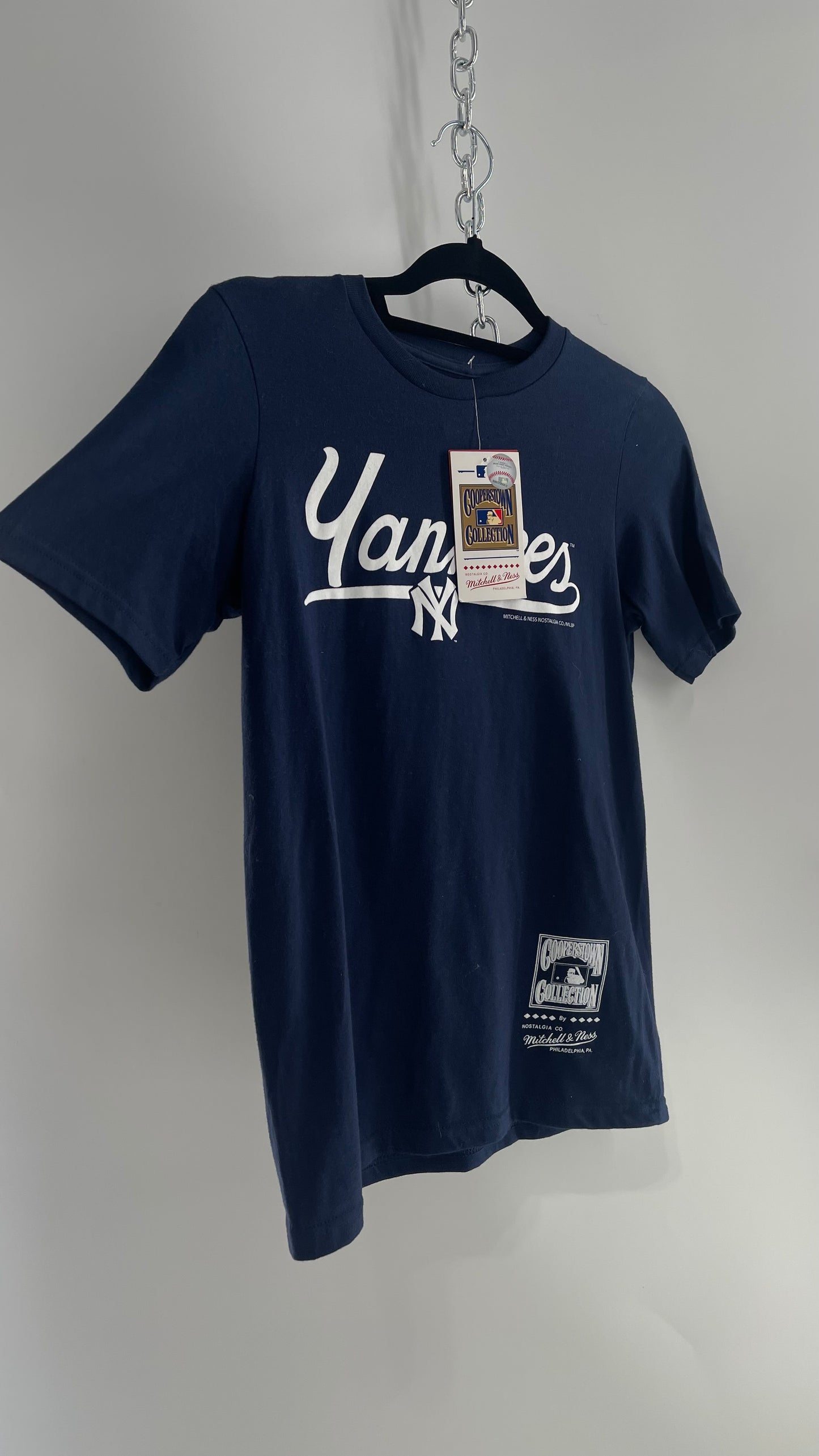 Official Navy Blue Yankees Baby T with Tags Attached Cooperstown Mitchell & Ness (S adult or 10/12 kids)