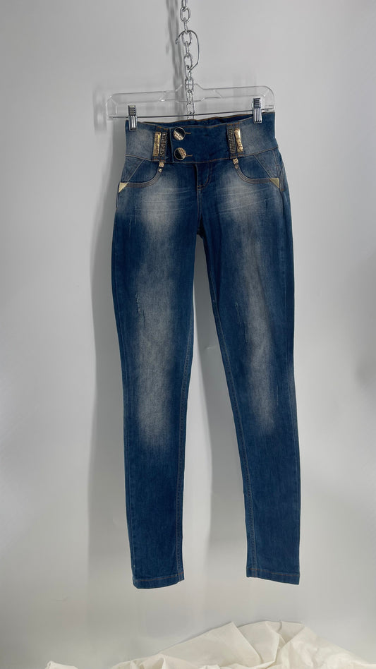 Vintage Brazilian PitBull Jeans with Fading and Gold Hardware Details (36)