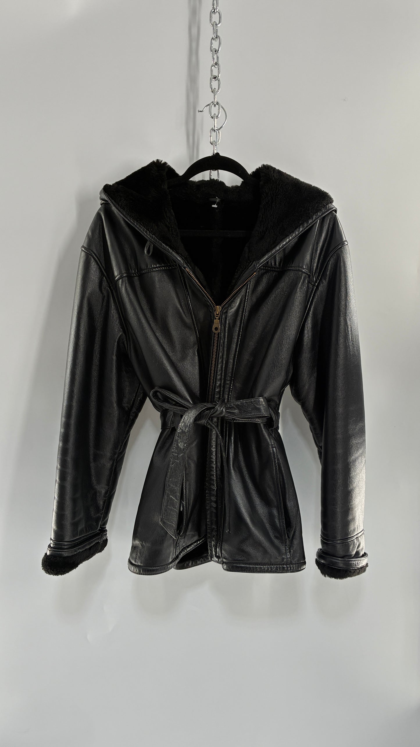 Vintage WILSON’S Fur Lined, Genuine Leather Waist Tie Jacket with Hood (Medium)